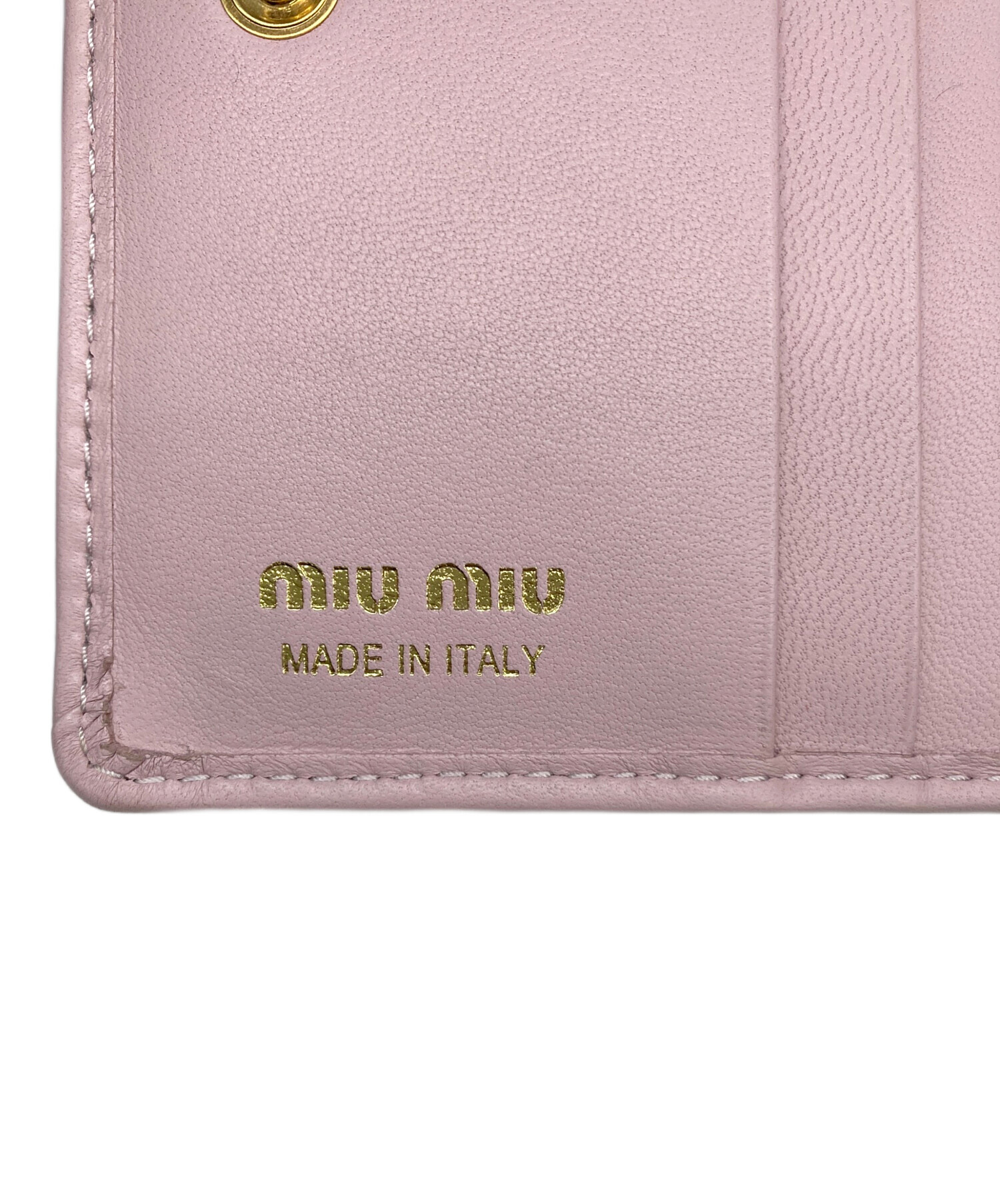 中古・古着通販】MIU MIU (ミュウミュウ) 2つ折り財布 ピンク