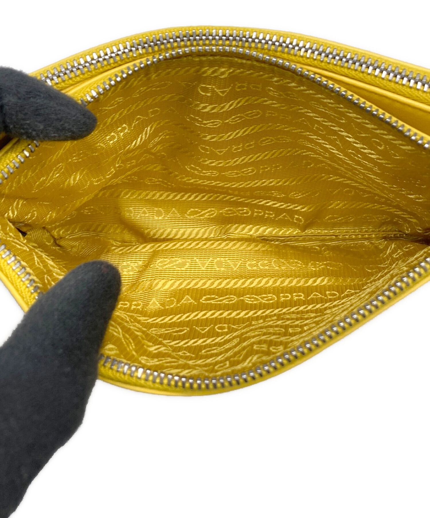 中古・古着通販】PRADA (プラダ) ポーチ イエロー｜ブランド・古着通販