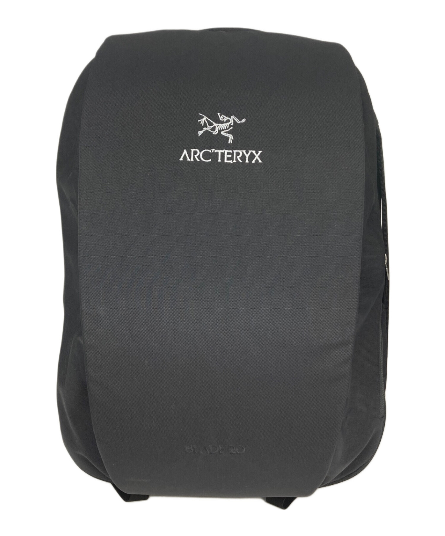 ARC'TERYX 旧モデル ブラック バックパック リュックサック 中古・古着通販】ARC'TERYX (アークテリクス) リュック ブラック