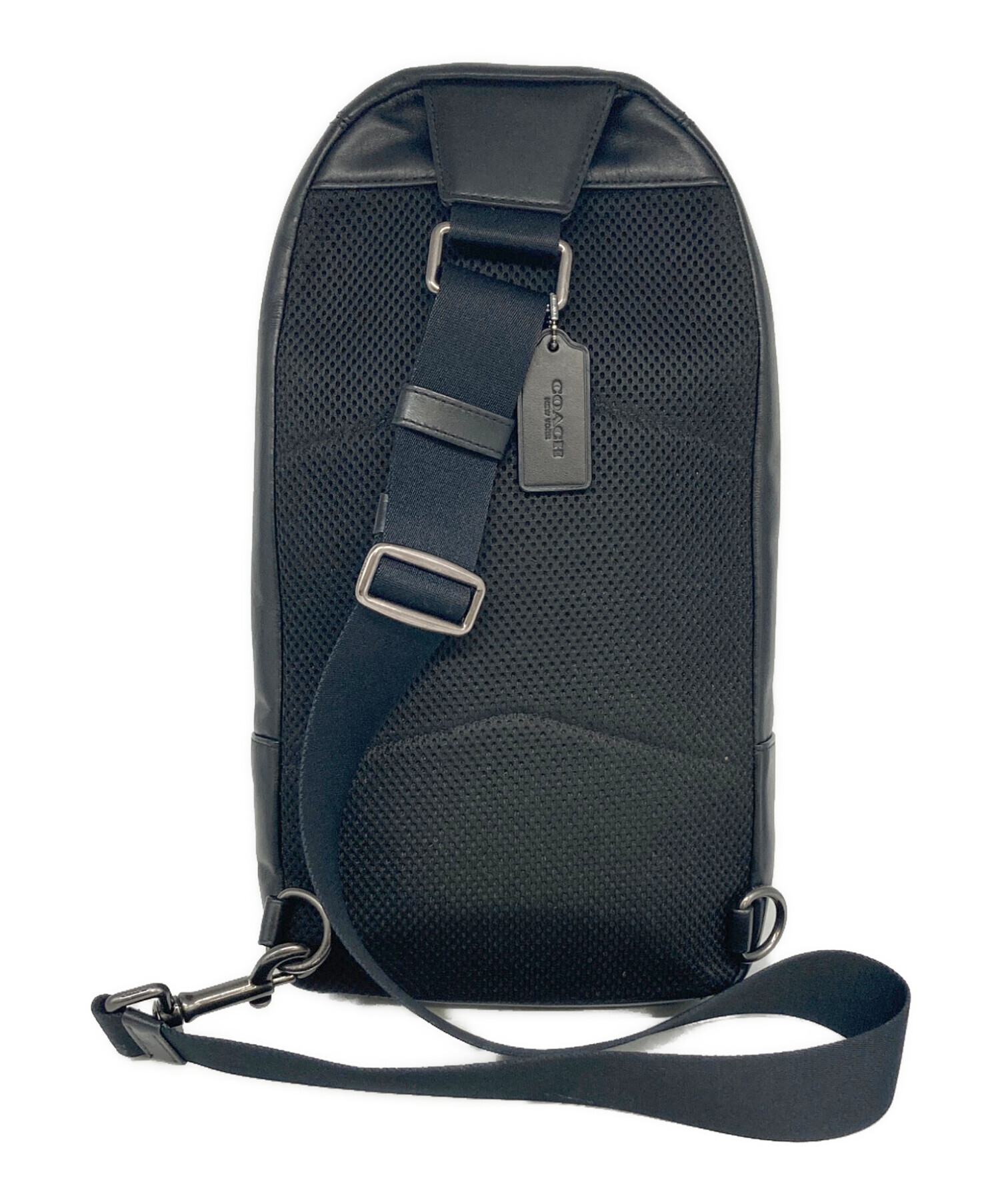【美品】COACH バッグ カバン ボディバッグ ショルダーバッグ F39942 中古・古着通販】COACH (コーチ) ショルダーバッグ ブラック｜ブランド