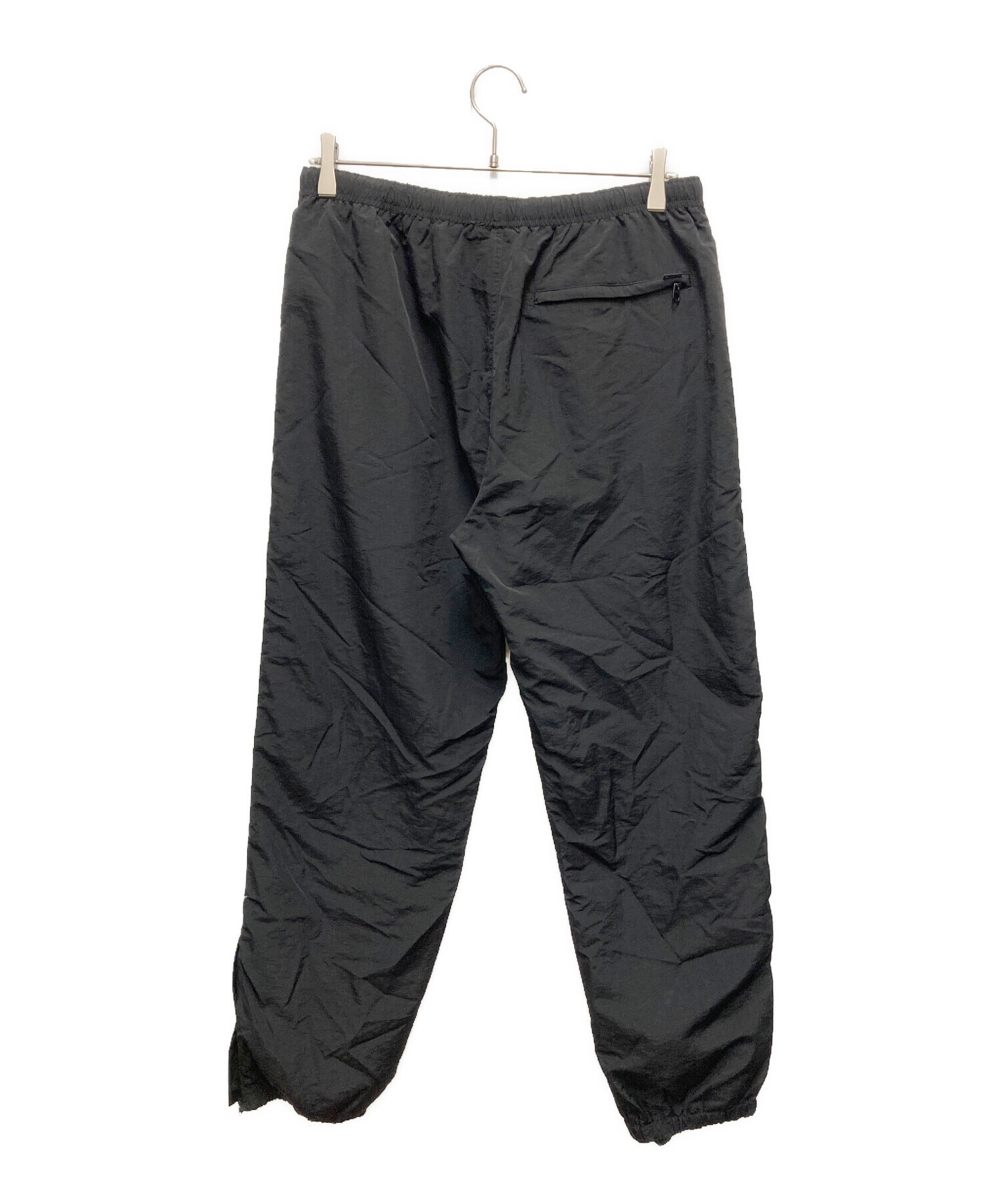 シュプリーム　ナイロンパンツ 中古・古着通販】SUPREME (シュプリーム) ナイロンパンツ ブラック