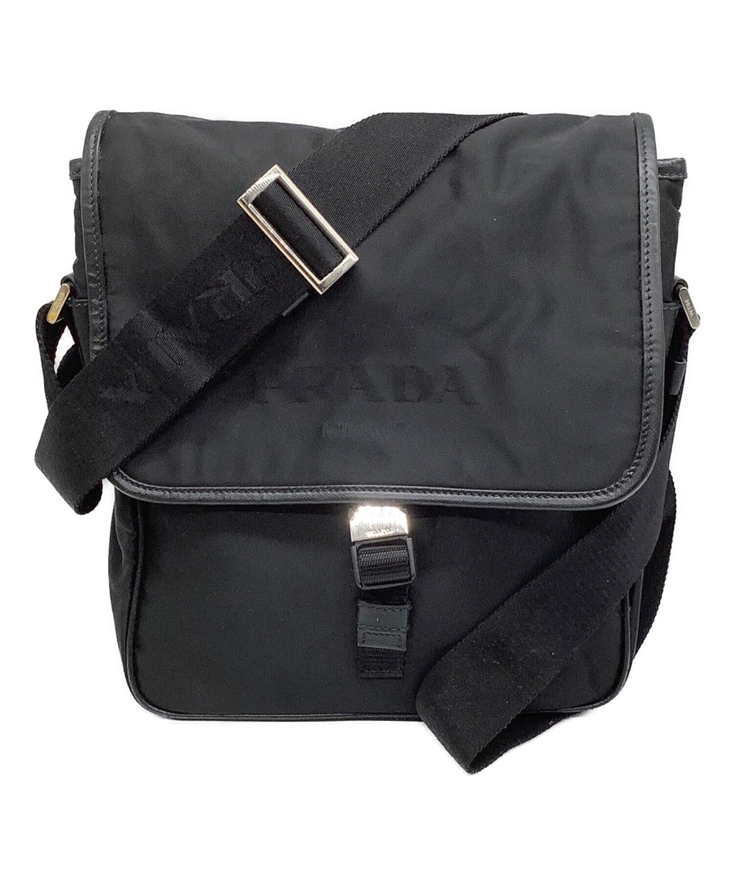 PRADA ナイロン製ショルダーバッグUSED 中古・古着通販】PRADA (プラダ) ナイロンショルダーバッグ ブラック