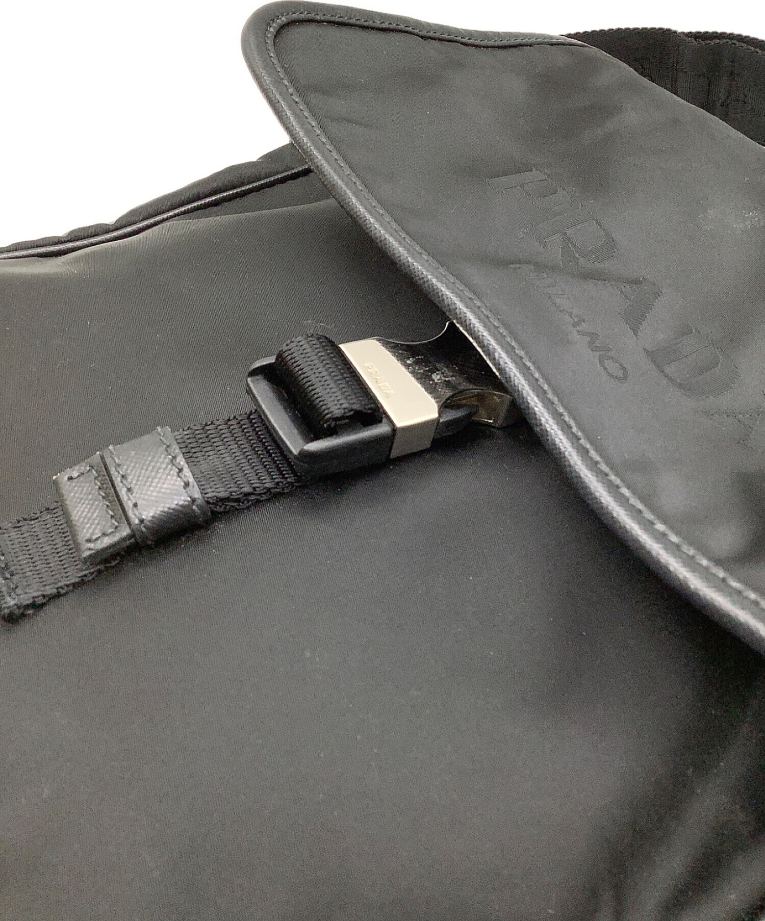 中古・古着通販】PRADA (プラダ) ナイロンショルダーバッグ ブラック