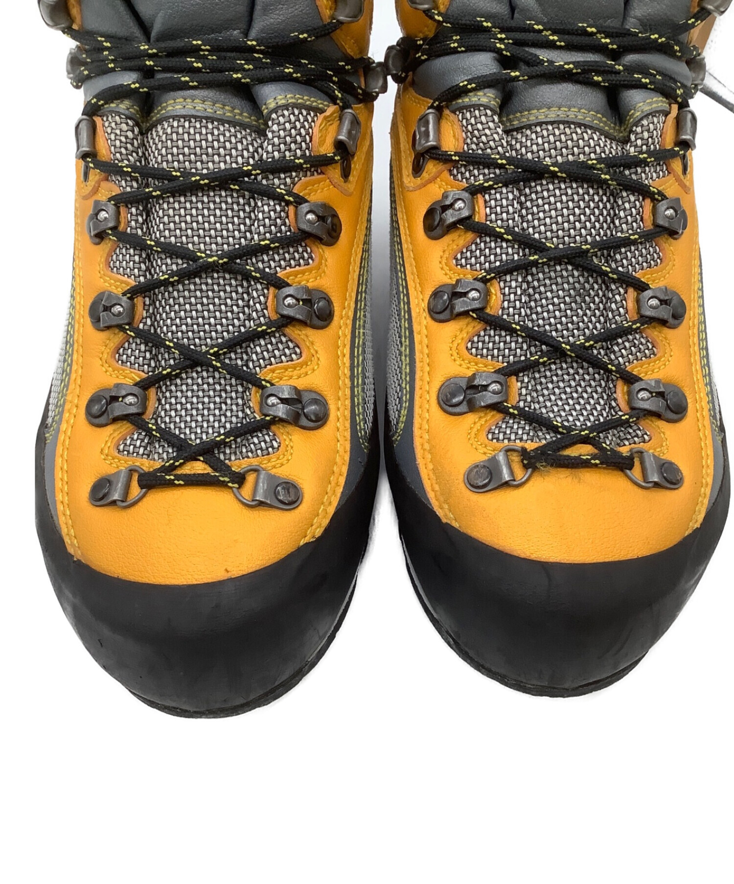 トレッキングシューズ　　　モンベル　mont-bell　　黄 灰　　２７cm　グレーソール　ローカット ショートtraxソール mont-bell (モンベル) トレッキングシューズ メンズ SIZE 27cm