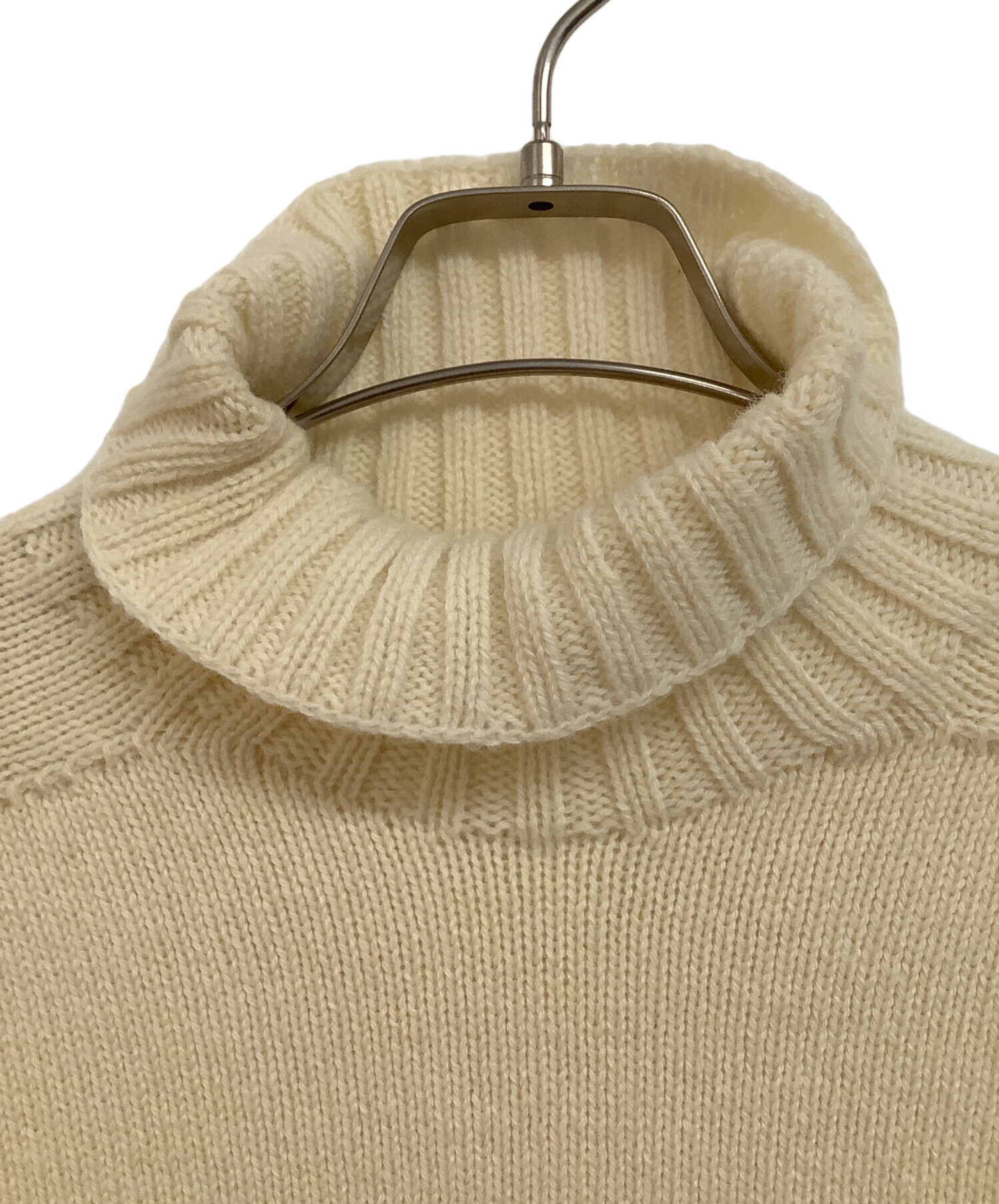 中古・古着通販】OAMC (オーエーエムシー) ニット ホワイト サイズ:M