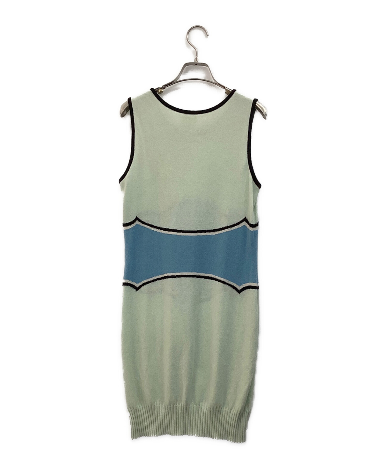 CHANEL グリーン ノースリーブシャツ 38