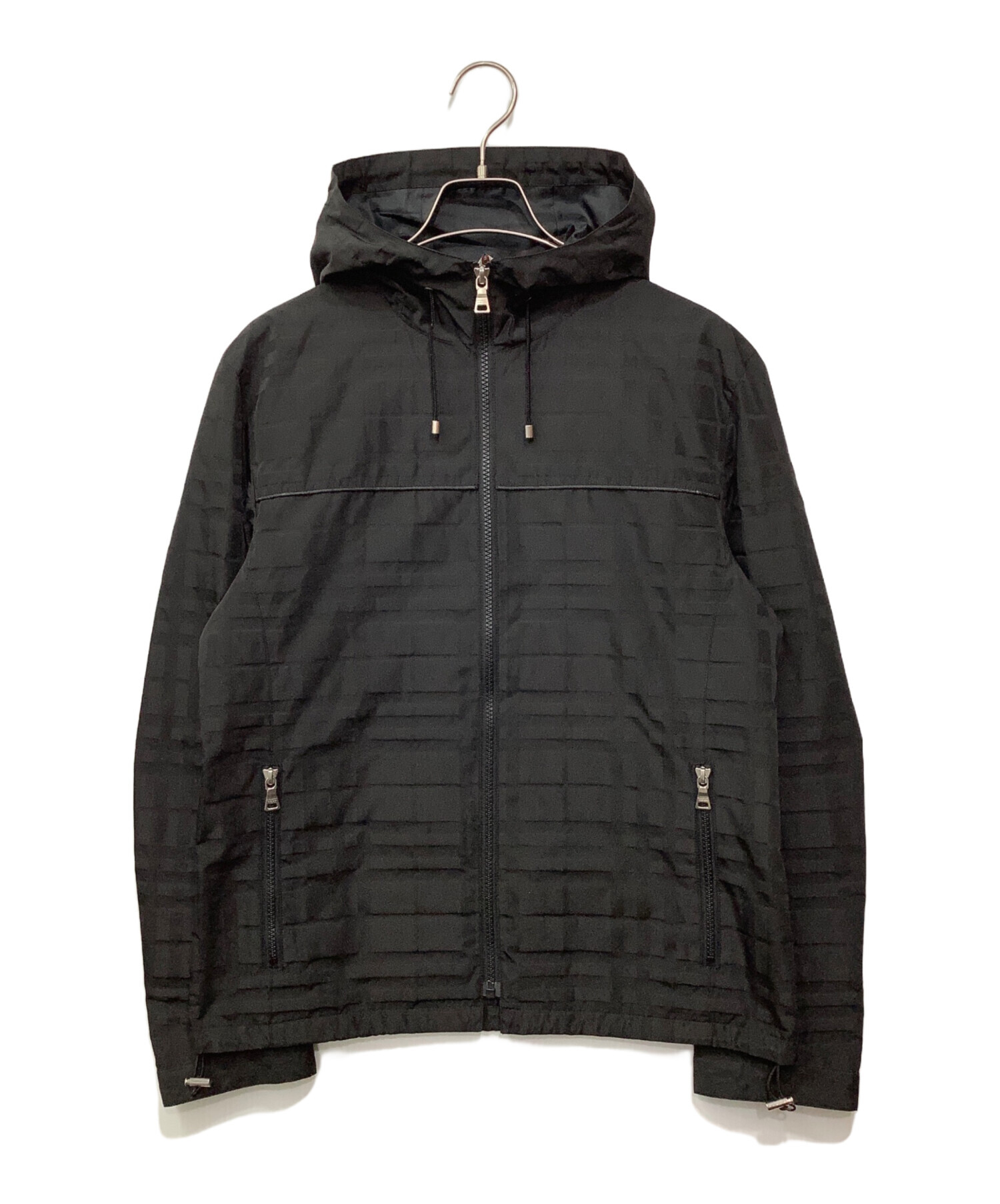 BURBERRY マウンテンパーカー Black M バーバリー BURBERRY マウンテンパーカー Black M バーバリー 【公式通販】