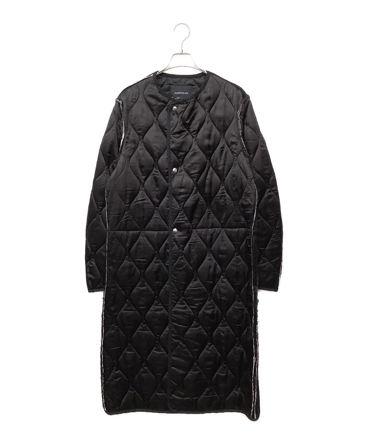 ALMOSTBLACK オールモストブラック　ノーカラーレイヤードコート ALMOSTBLACK オールモストブラック レイヤードノーカラーコート 【公式