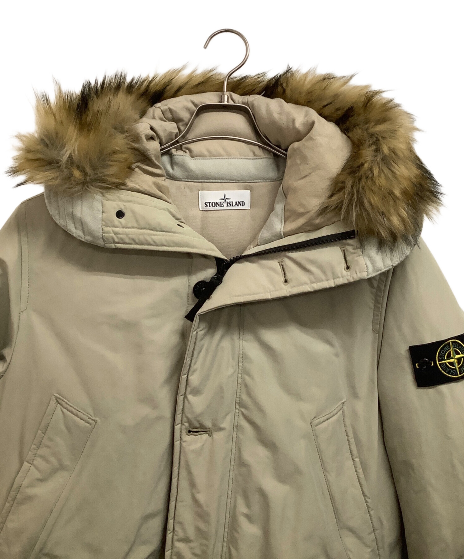 中古・古着通販】STONE ISLAND (ストーンアイランド) ダウン 中古・古着通販】STONE ISLAND (ストーンアイランド) ダウン