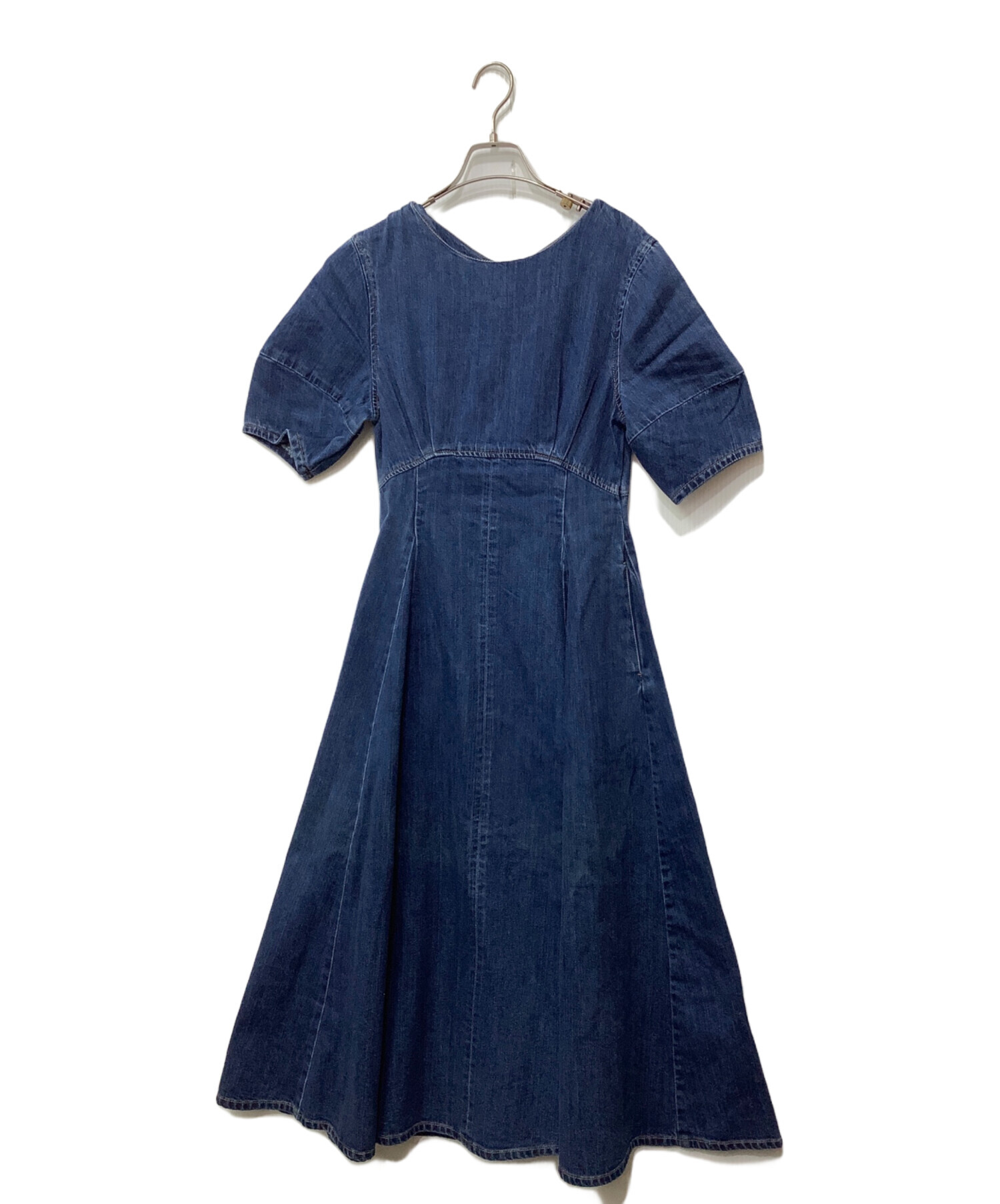 未使用品 途中でやめる 半袖 ワンピース 中古・古着通販】moussy (マウジー) 半袖ワンピース インディゴ サイズ