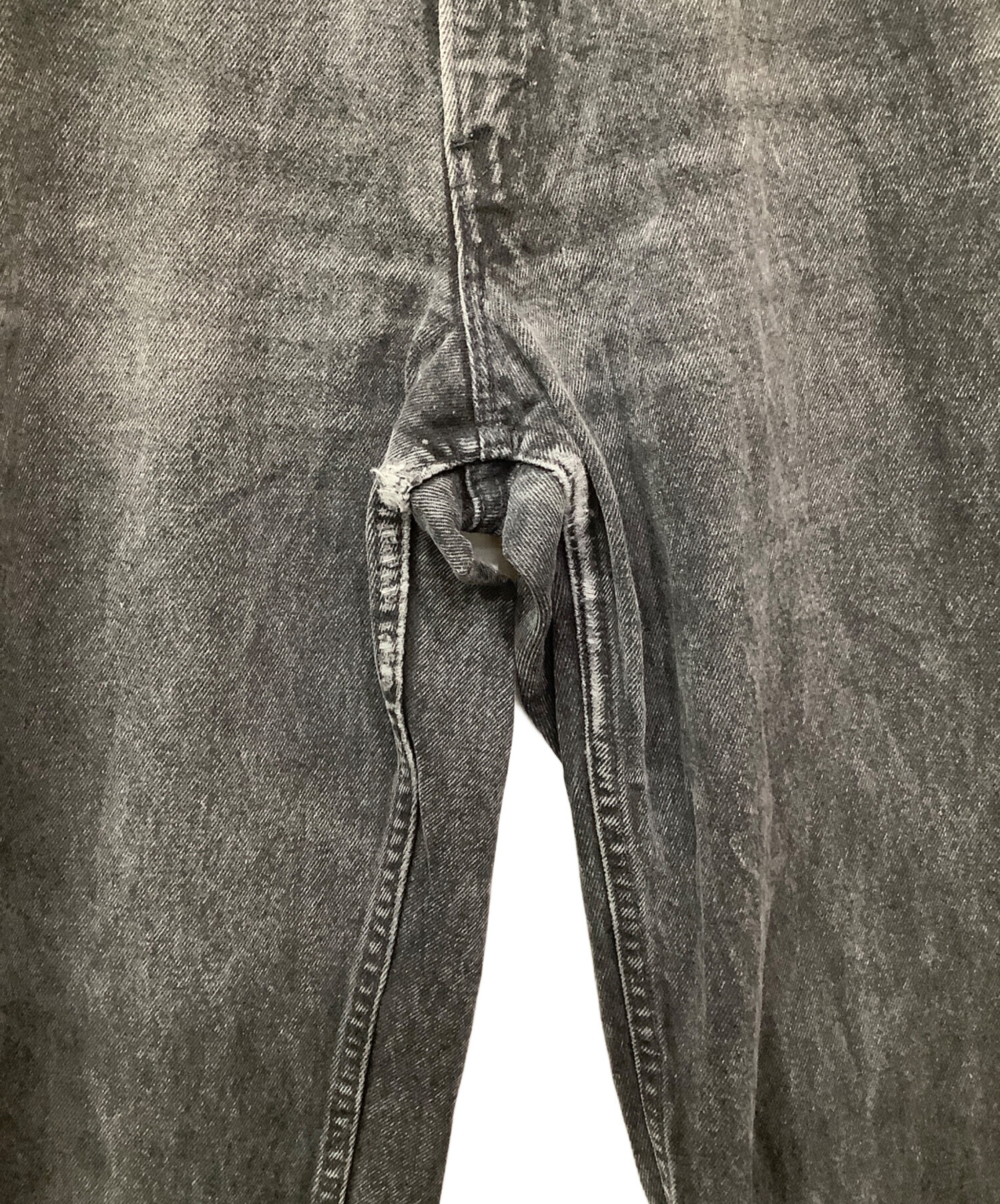 中古・古着通販】LEVI'S (リーバイス) デニムパンツ ブラック サイズ:M