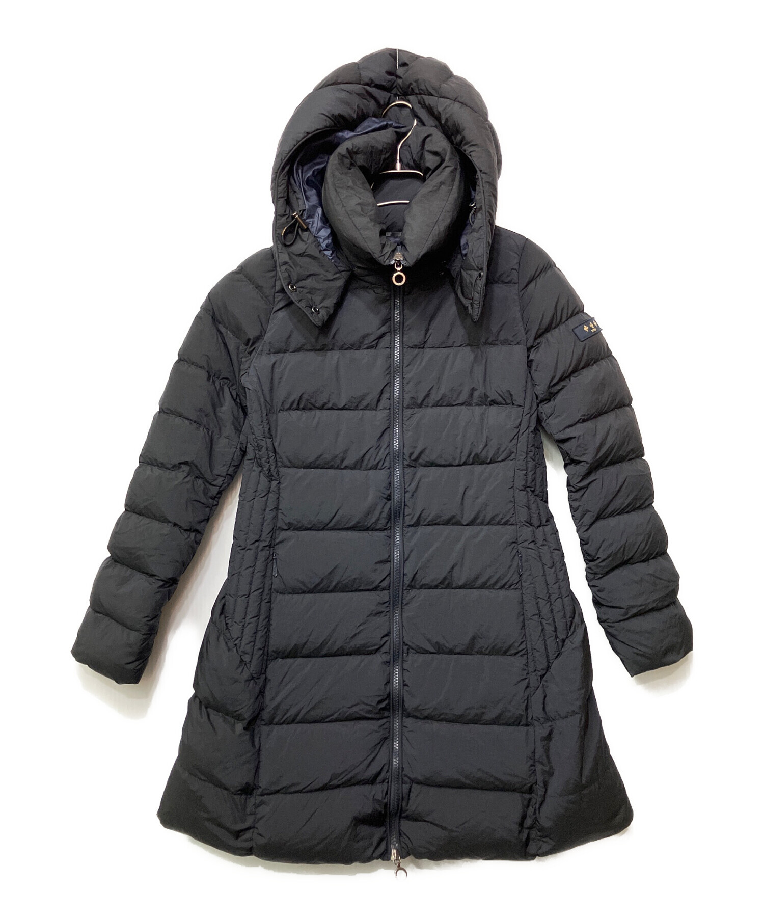 TATRAS ブラック ダウンジャケット LTA20A4694 TATRAS(タトラス) / ダウンジャケット/3/ナイロン/BLK/無地