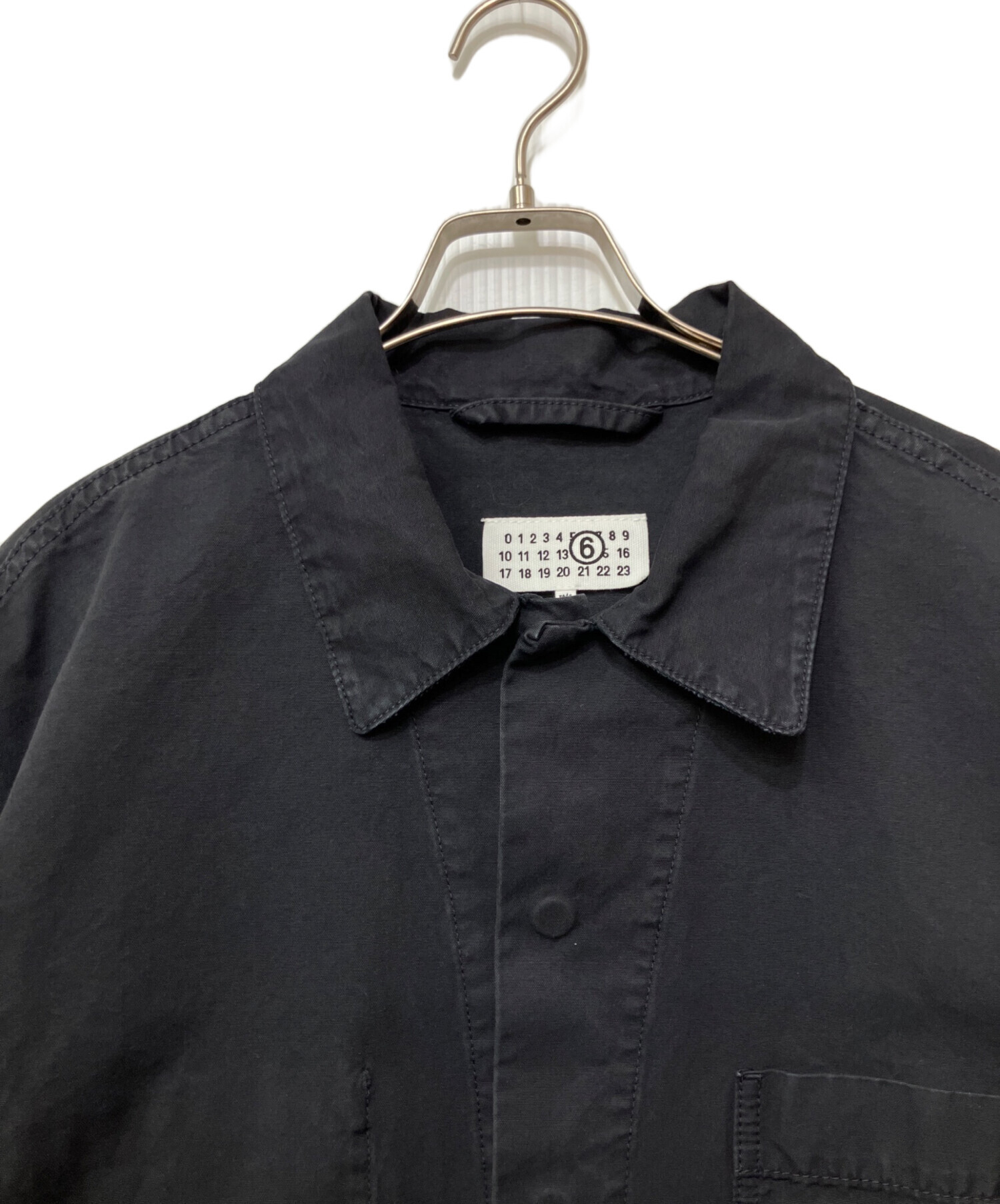 メゾン マルジェラ テクノ キャンバス オーバーサイズ ジャケット メゾン マルジェラ - PVC キャンバスジャケット | HBX