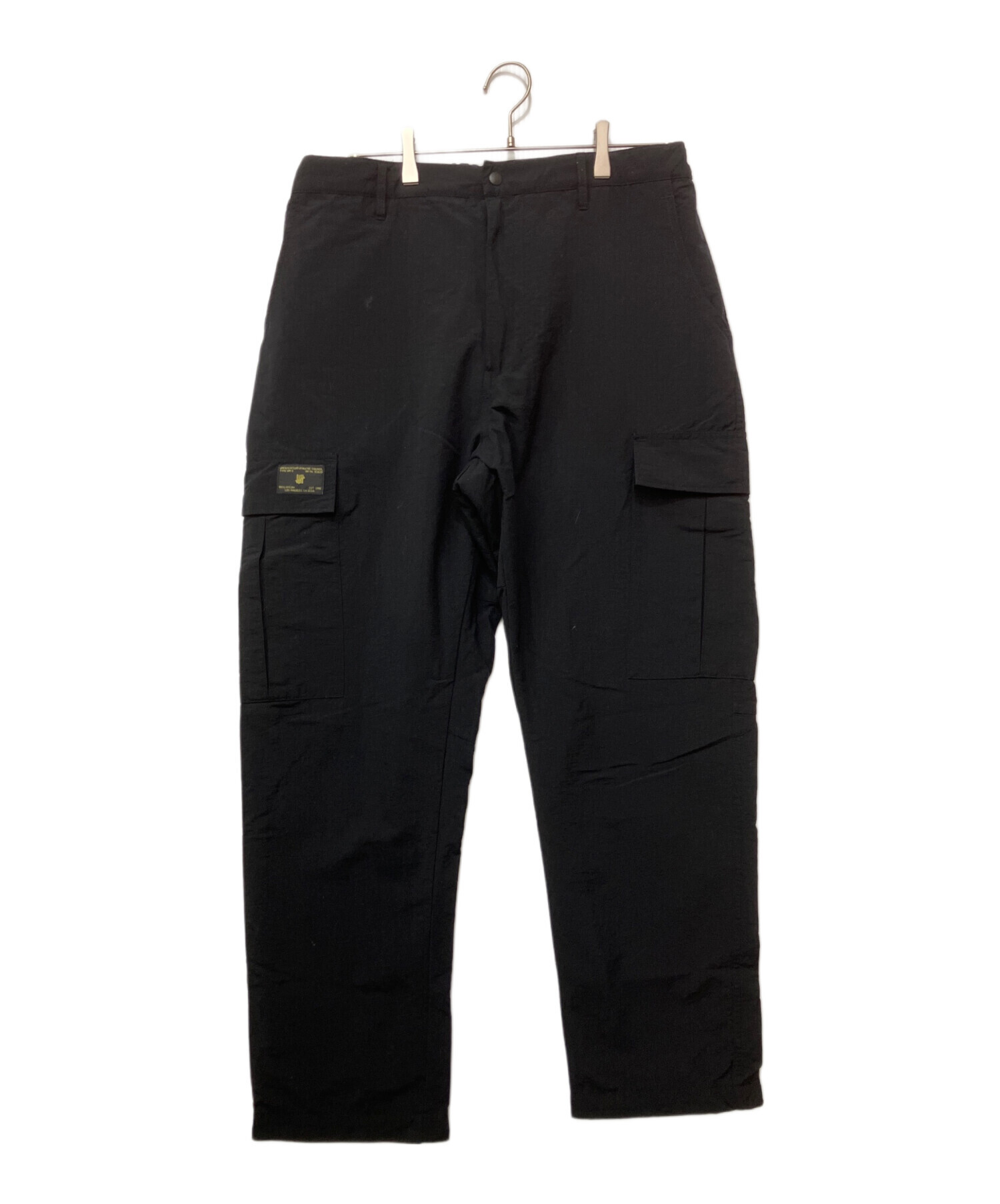 アンディフィーテッド　UNDEFEATED カーゴパンツ