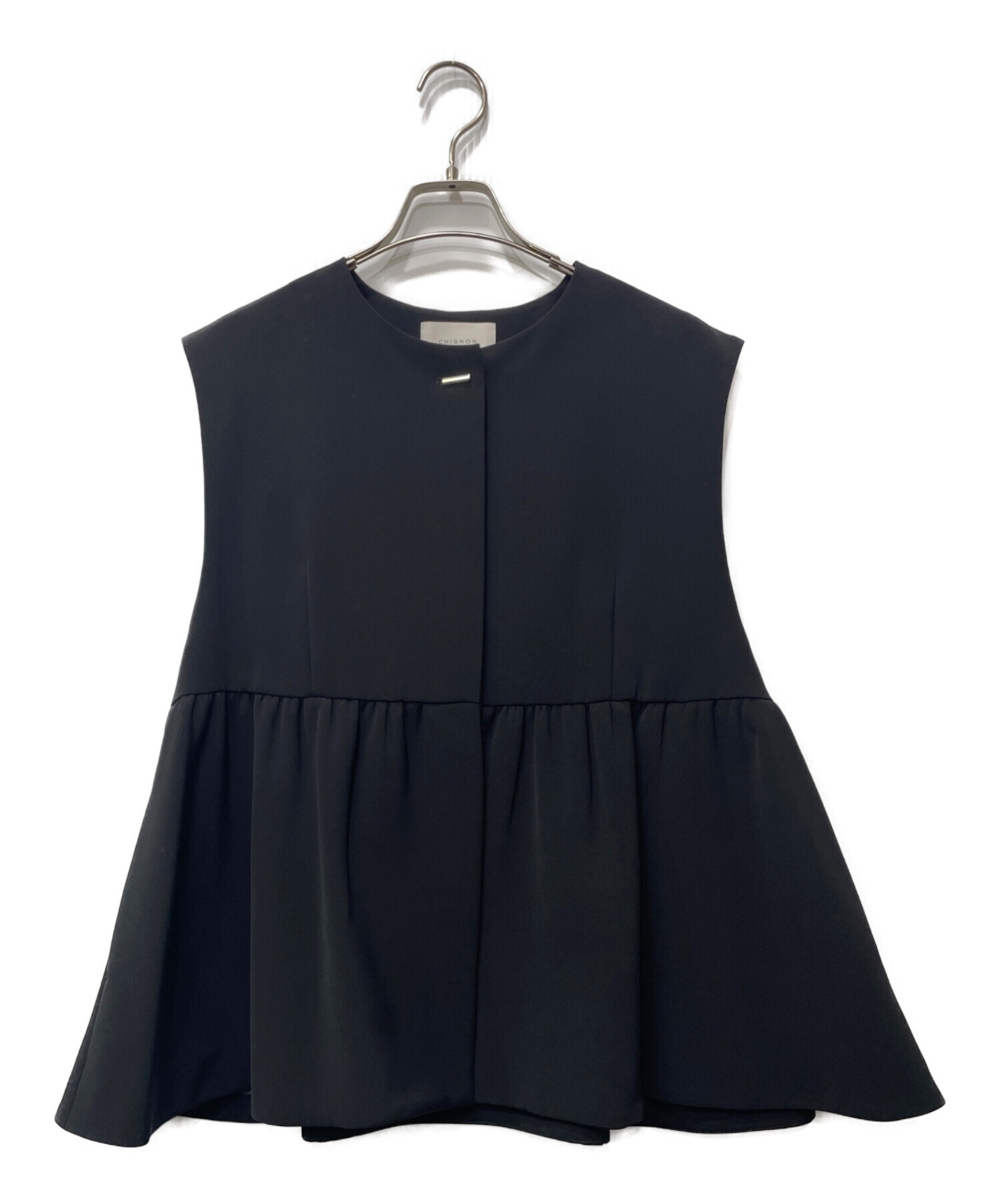 CHIGNON シニヨン ペプラム ベスト　ブラック　2025SS 中古・古着通販】chignon (シニヨン) ダブルクロスペプラムベスト