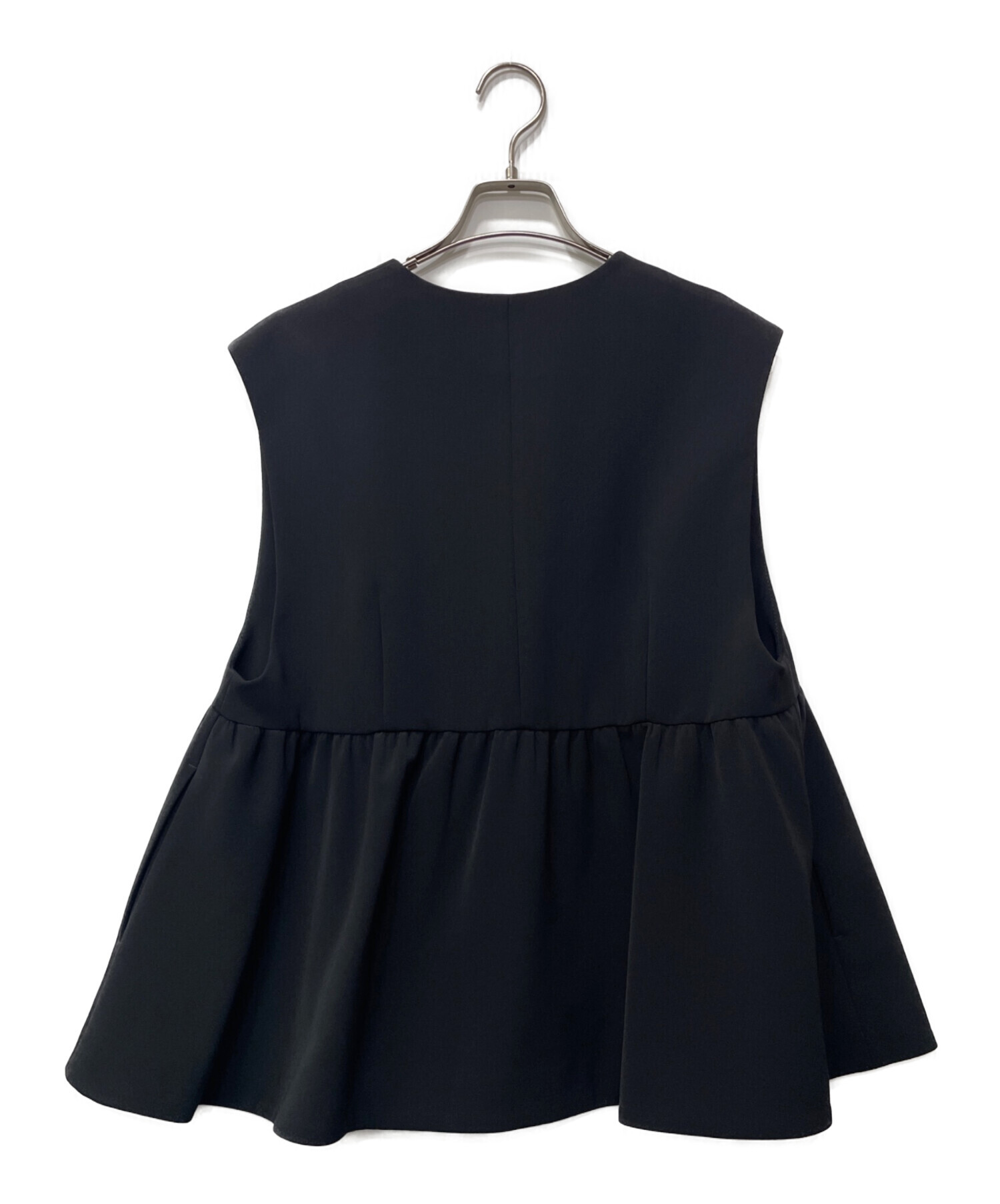 CHIGNON シニヨン ペプラム ベスト　ブラック　2025SS 中古・古着通販】chignon (シニヨン) ダブルクロスペプラムベスト