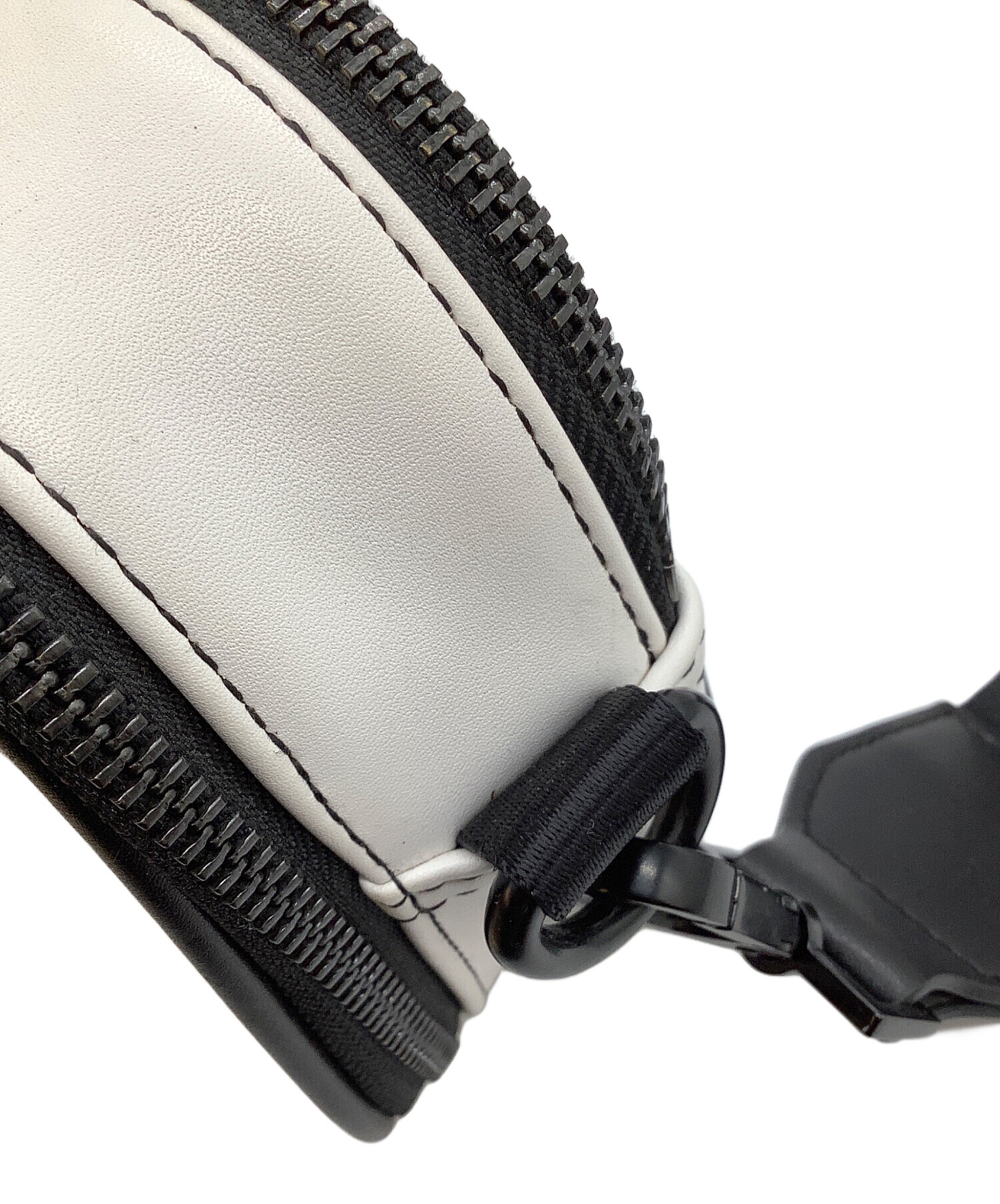 中古・古着通販】PUMA (プーマ) ami (アミ) SMALL SHOULDER BAG