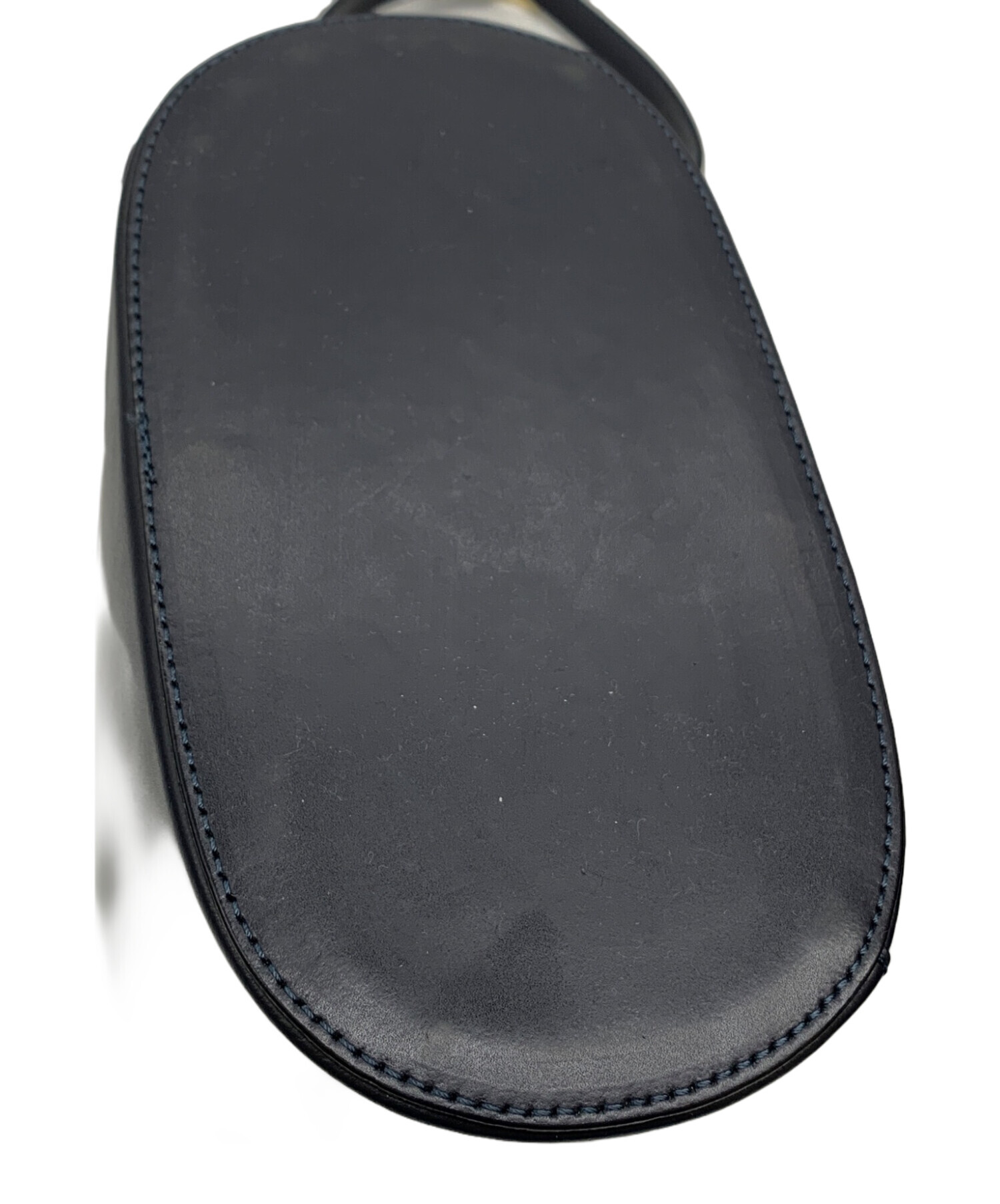 未使用！トゥモローランド　ショルダーバック　牛革　ユニセックス 中古・古着通販】TOMORROW LAND (トゥモローランド) ショルダーバッグ