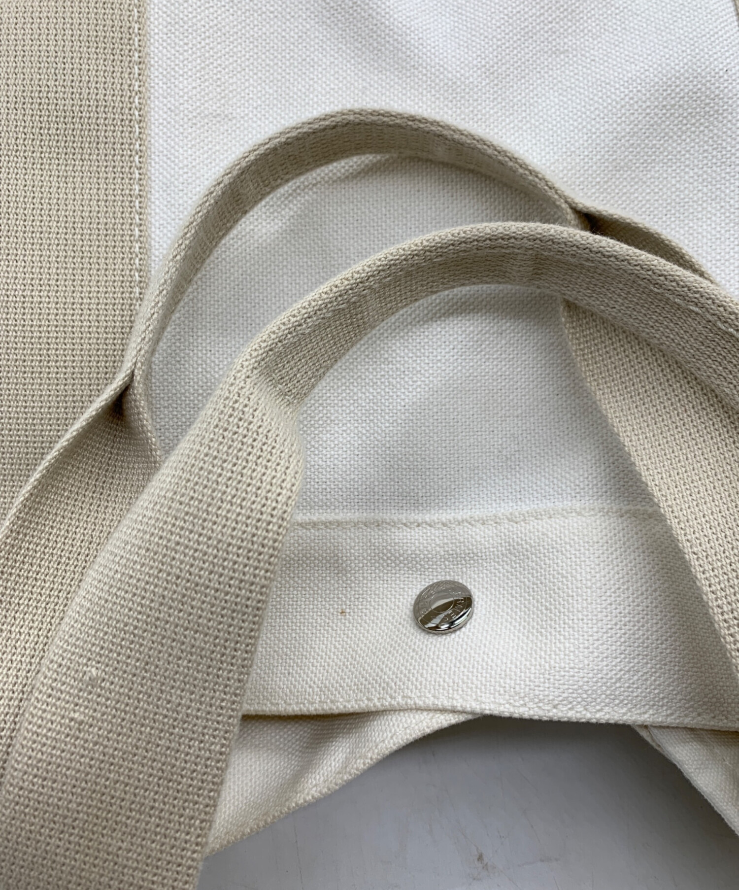 Hermès ホワイト トートバッグ 中古・古着通販】HERMES (エルメス) キャンバストートバッグ ホワイト