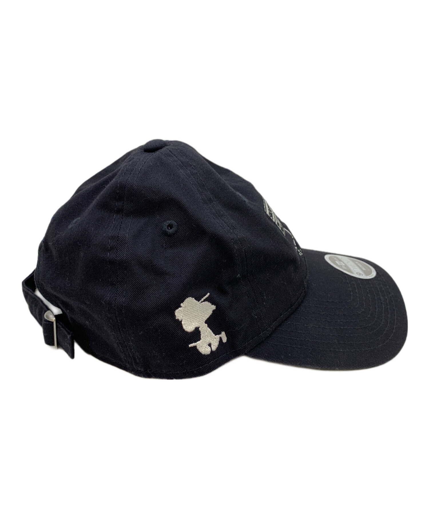 New Era スヌーピー キャップ ブラック 中古・古着通販】New Era (ニューエラ) SNOOPY (スヌーピー) キャップ
