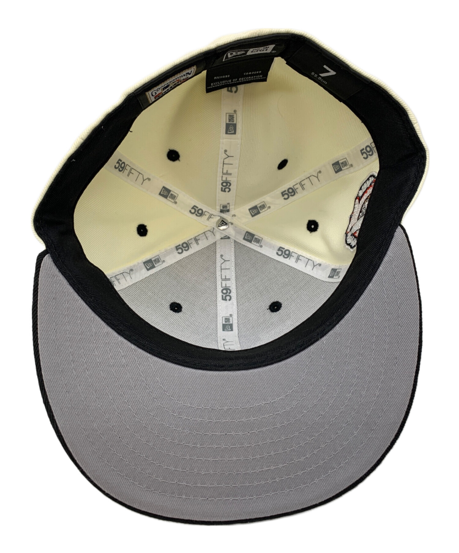 中古・古着通販】New Era (ニューエラ) キャップ ホワイト×ブラック