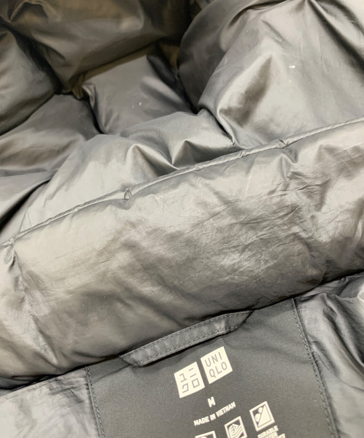中古・古着通販】UNIQLO (ユニクロ) シームレスダウンパーカ3Dカット
