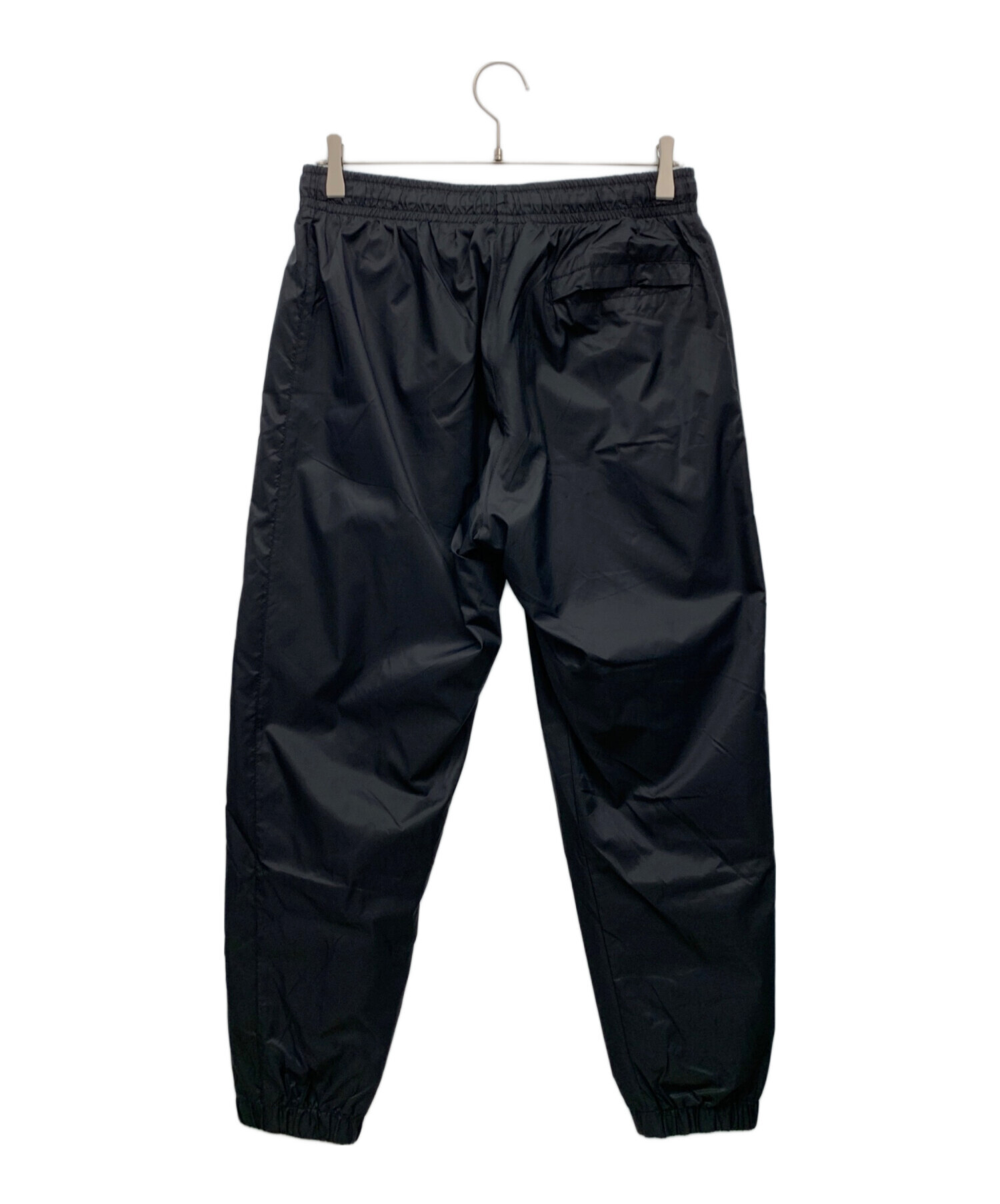 新品　タグ付未使用品✨️ナイキ　トラックパンツ　ナイロン　黒　XL　6086 中古・古着通販】NIKE (ナイキ) ナイロンパンツ ブラック サイズ:L