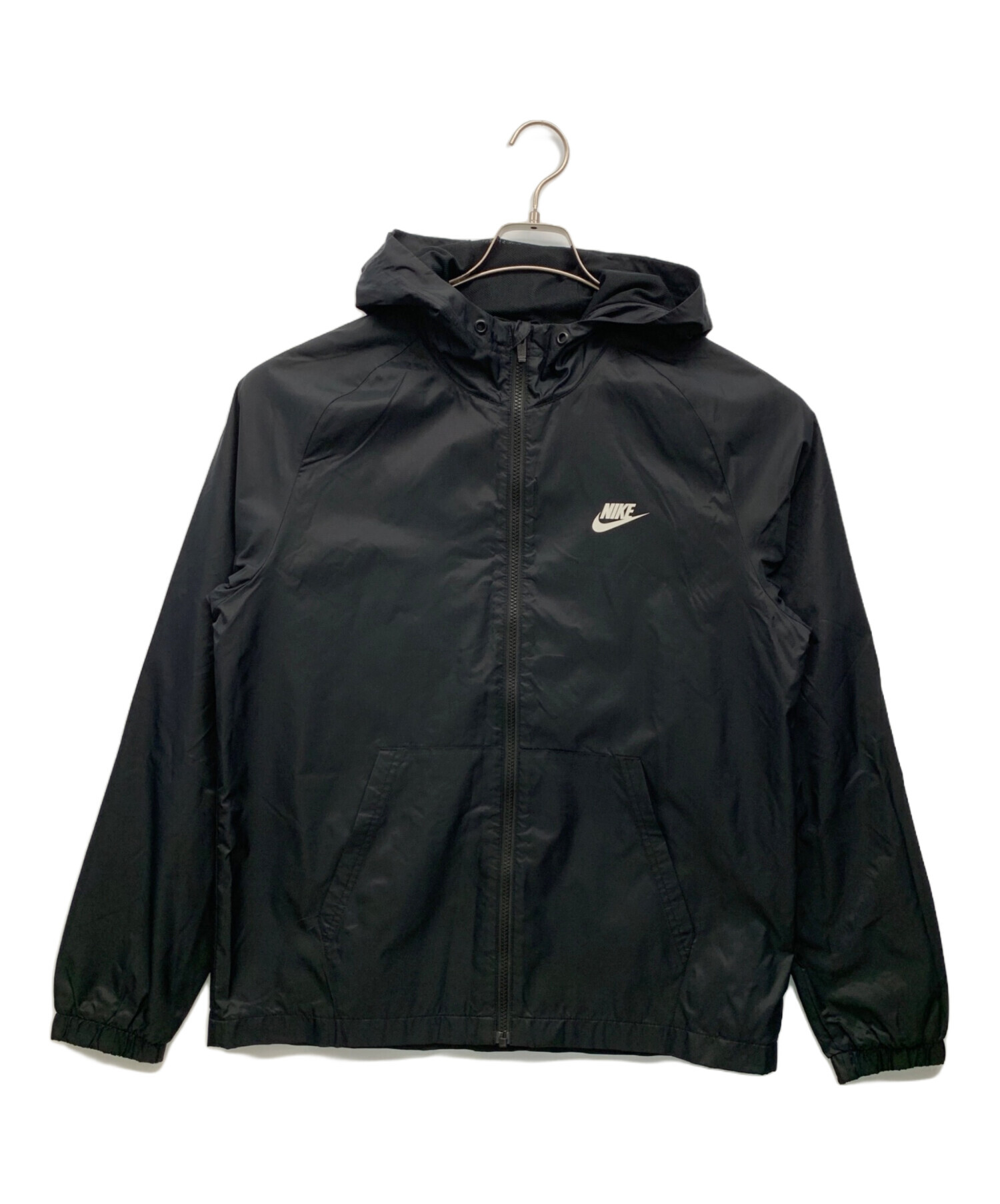 Nike ナイキ ナイロンジャケット Sサイズ ブラック 中古・古着通販】NIKE (ナイキ) ナイロンジャケット ブラック サイズ:L