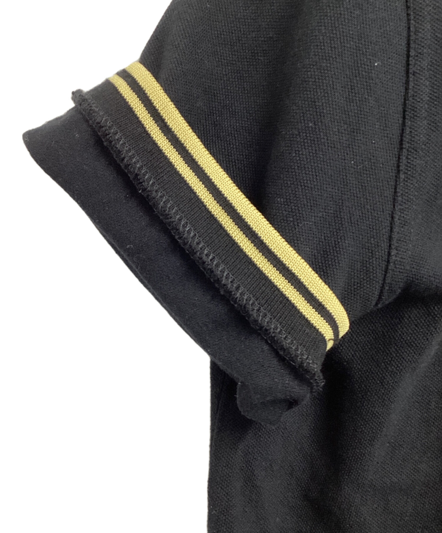 未使用に近い‼️フレッドペリーポロシャツ　M12 ブラック×ゴールド　Lサイズ 中古・古着通販】FRED PERRY (フレッドペリー) The Fred Perry Shirt