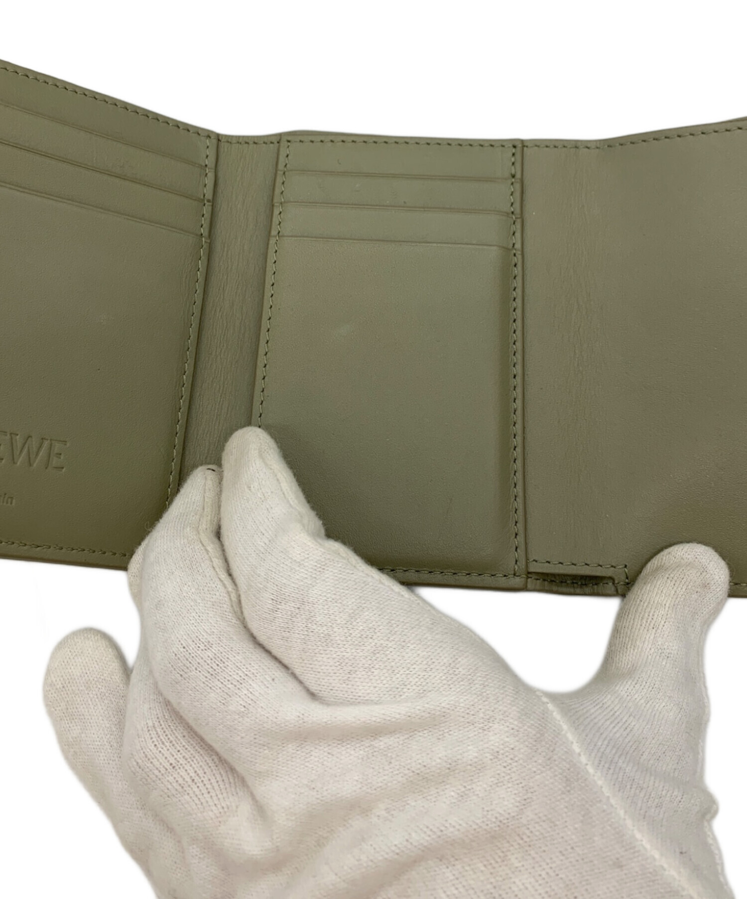 中古・古着通販】LOEWE (ロエベ) 3つ折り財布 オリーブ｜ブランド