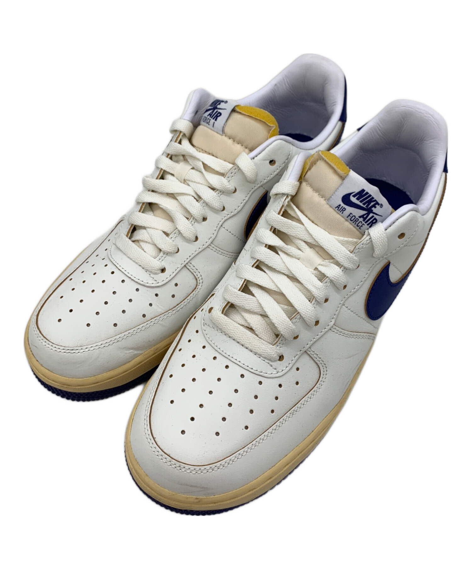 中古・古着通販】NIKE (ナイキ) スニーカー ホワイト サイズ:28