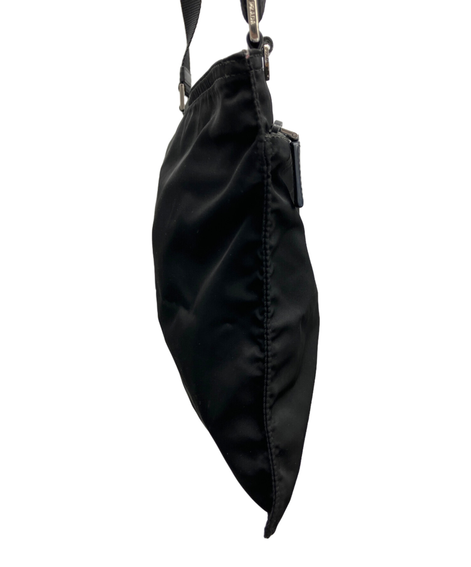 PRADA プラダ ショルダーバッグ  黒 【古着】【中古】【送料無料】 中古・古着通販】PRADA (プラダ) ショルダーバッグ ブラック｜ブランド