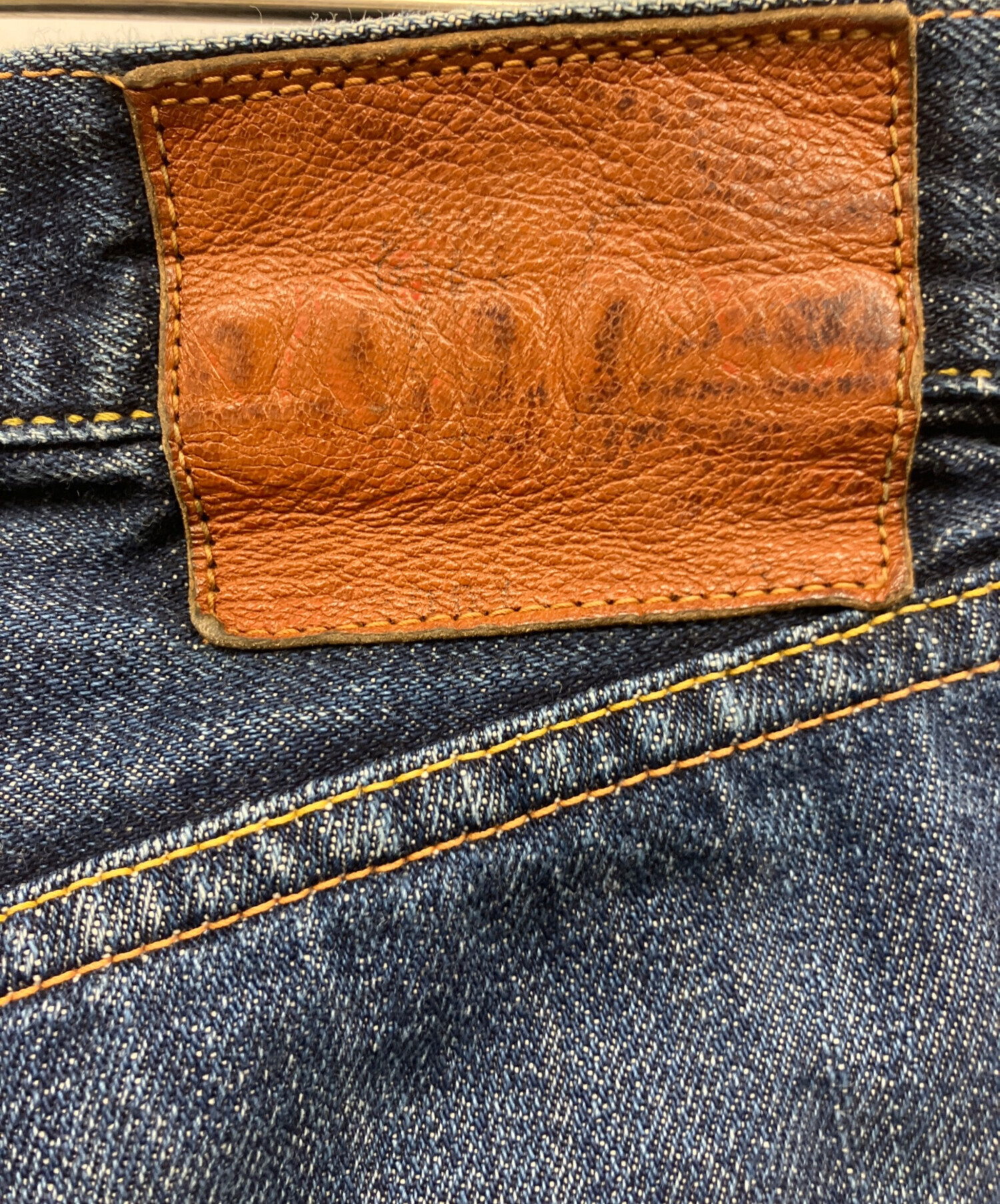 中古・古着通販】EVISU (エヴィス) デニムパンツ ネイビー サイズ:34