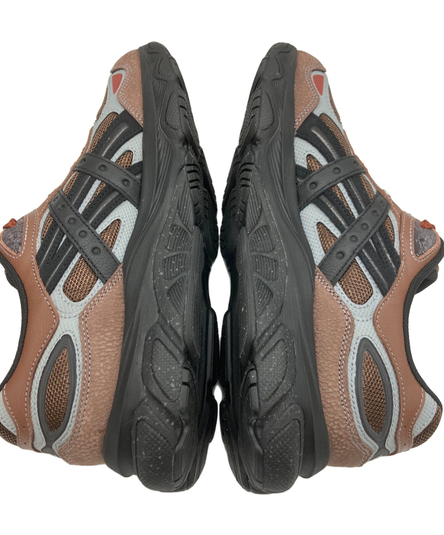 中古・古着通販】asics (アシックス) トレッキングシューズ ブラウン
