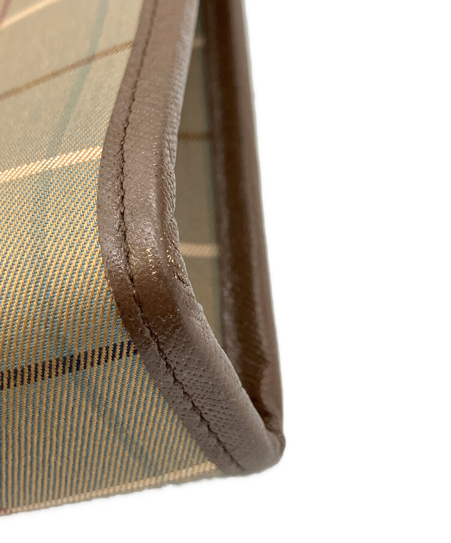 美品 バーバリー レザー クラッチバッグ ファスナー レオパード ブラウン 中古・古着通販】BURBERRY (バーバリー) クラッチバッグ ブラウン