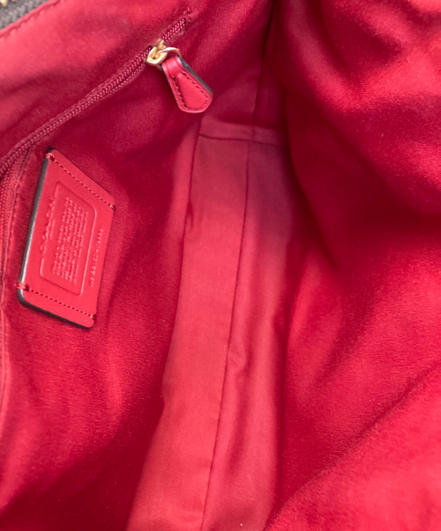 キアロ COACH 2wayバック 自宅保管 内擦れた汚れあり 真贋済 中古・古着通販】COACH (コーチ) 2WAYバッグ ブラウン×レッド