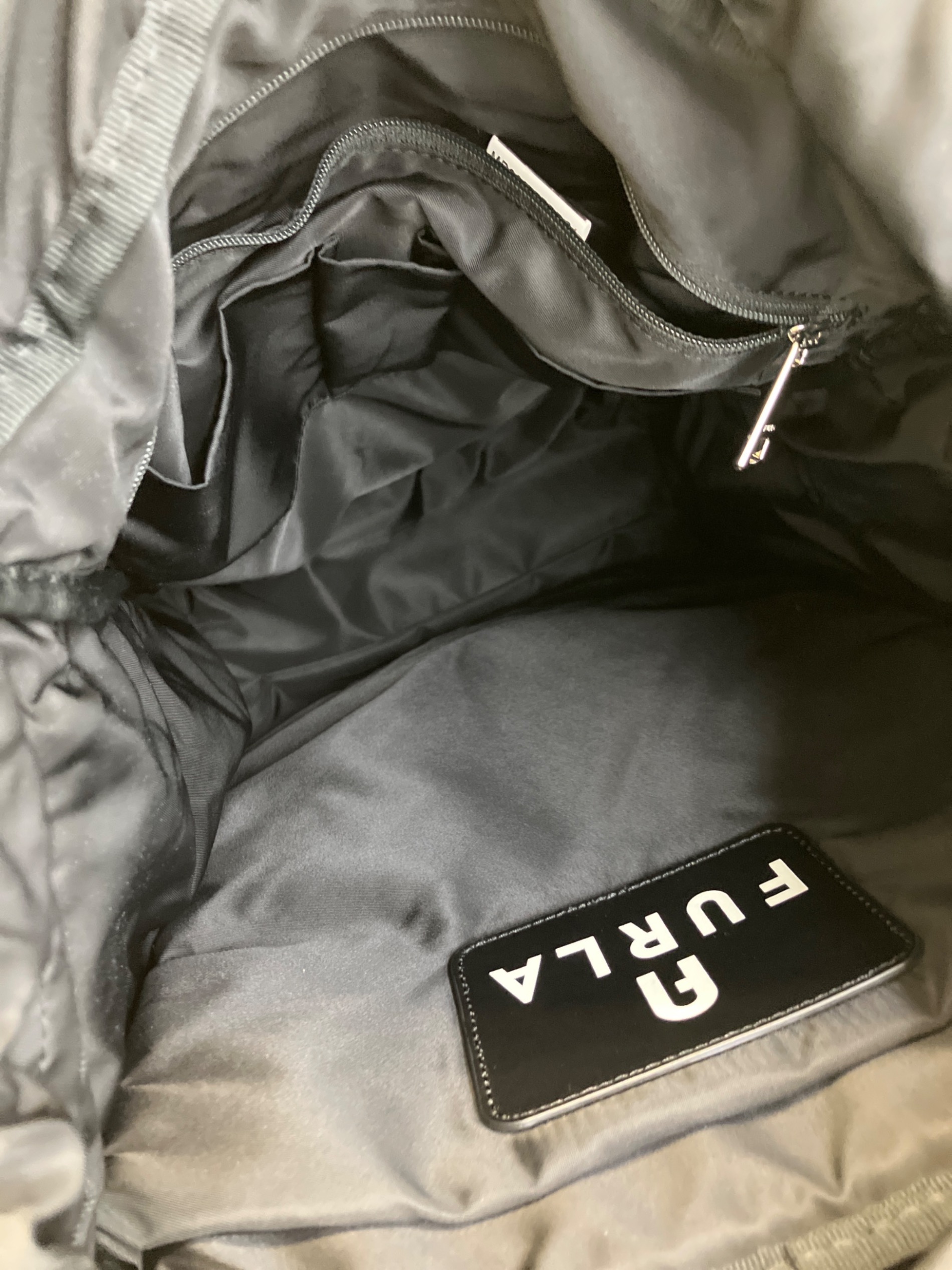 中古・古着通販】FURLA (フルラ) リュック ベージュ|ブランド・古着 中古・古着通販】FURLA (フルラ) リュック ベージュ|ブランド・古着