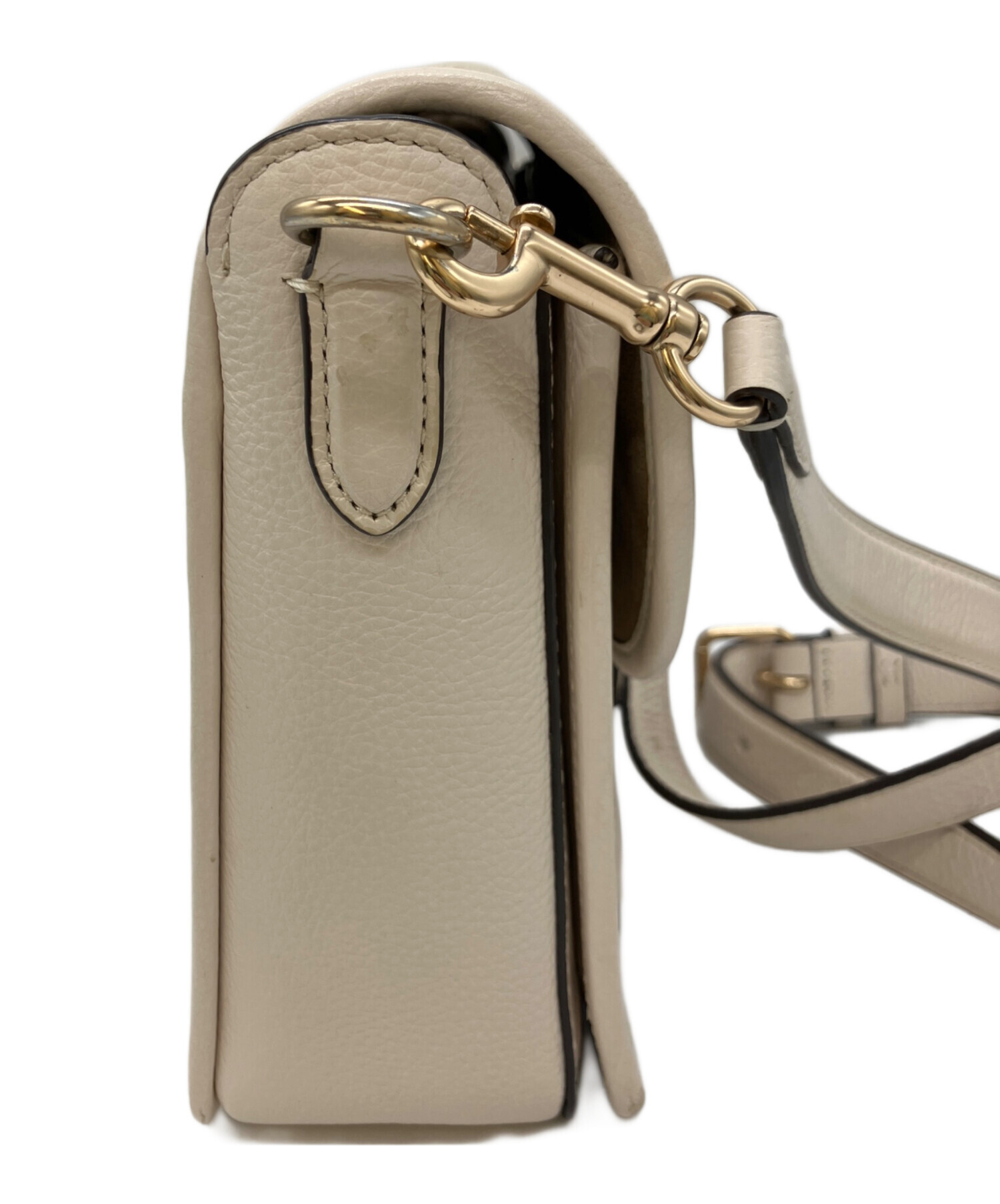 COACH ベージュ ショルダーバッグ 中古・古着通販】COACH (コーチ) ショルダーバッグ ベージュ｜ブランド