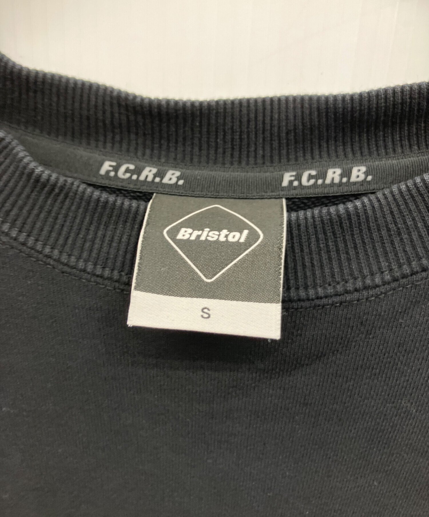 中古・古着通販】F.C.R.B. (エフシーレアルブリストル) AUTHENTIC LOGO 