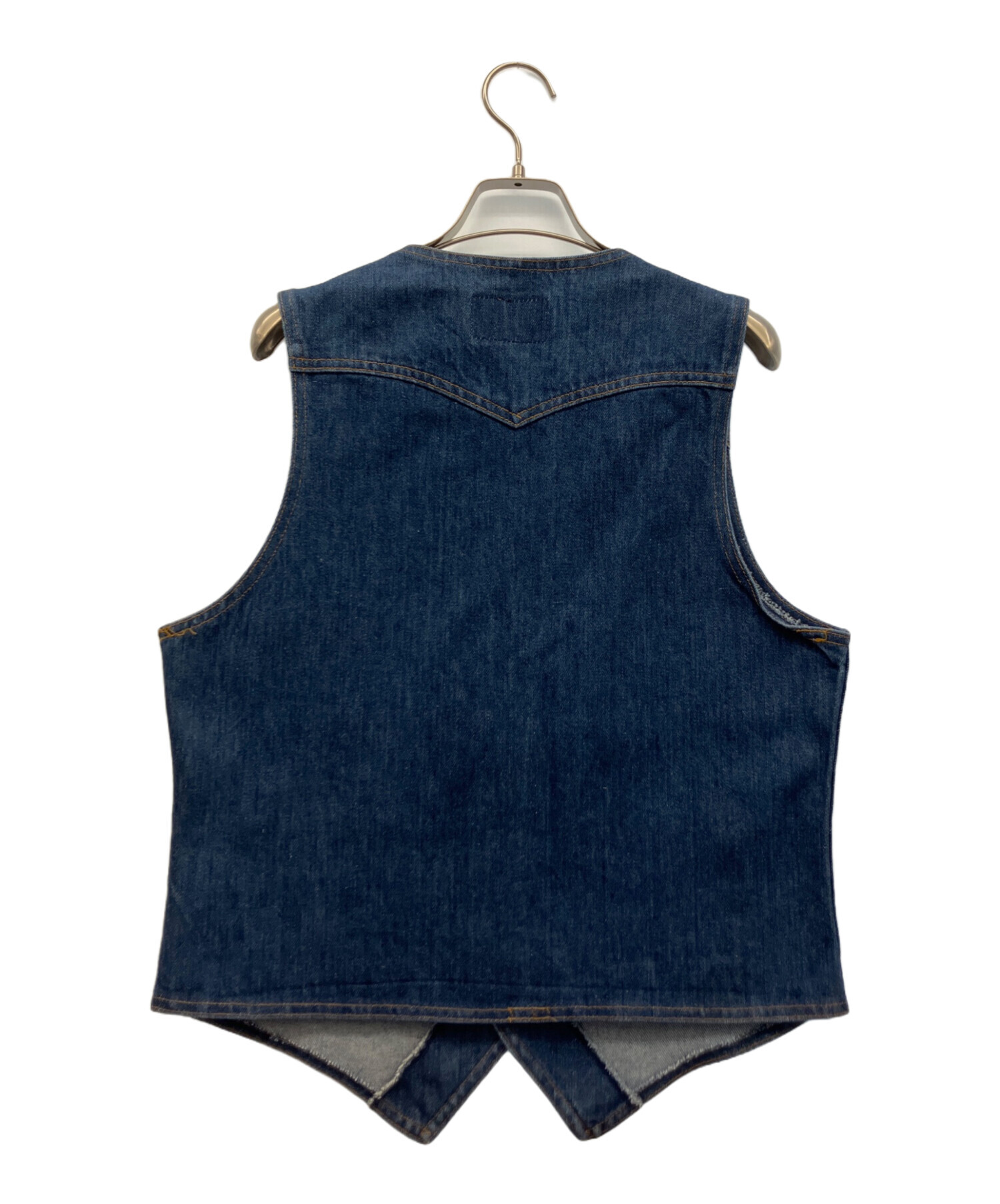 リーバイス　ダックベスト 中古・古着通販】LEVI'S (リーバイス) ベスト ブルー サイズ:M