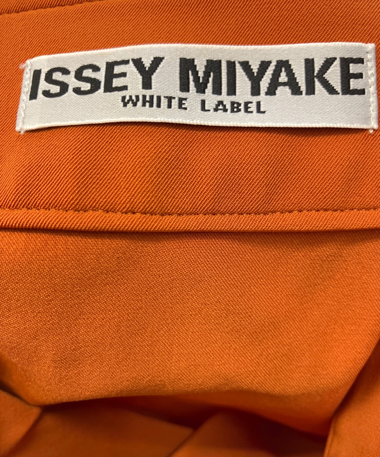 中古・古着通販】ISSEY MIYAKE (イッセイミヤケ) スカート オレンジ