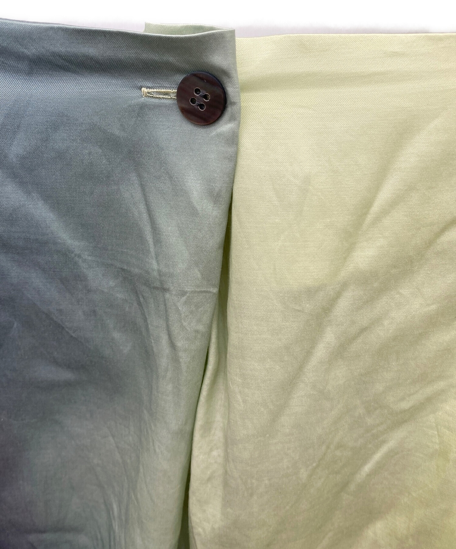 中古・古着通販】ISSEY MIYAKE (イッセイミヤケ) ブラウス グリーン