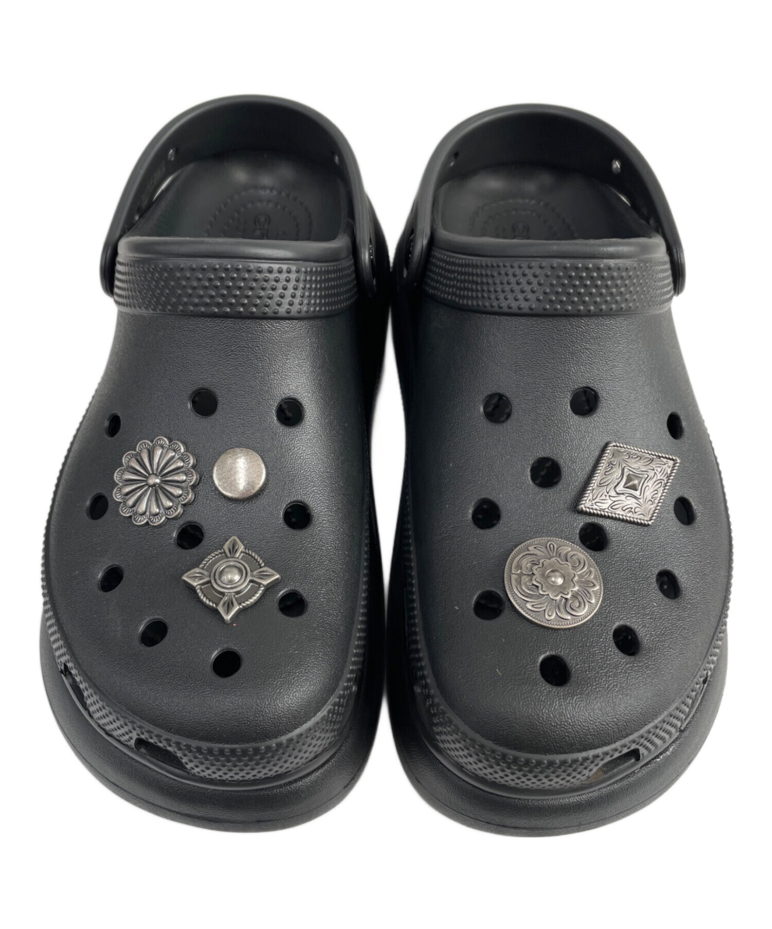 （新品未使用）crocs メガクラッシュクロッグ　ジビッツ付き 中古・古着通販】crocs (クロックス) 厚底サンダル メガクラッシュ