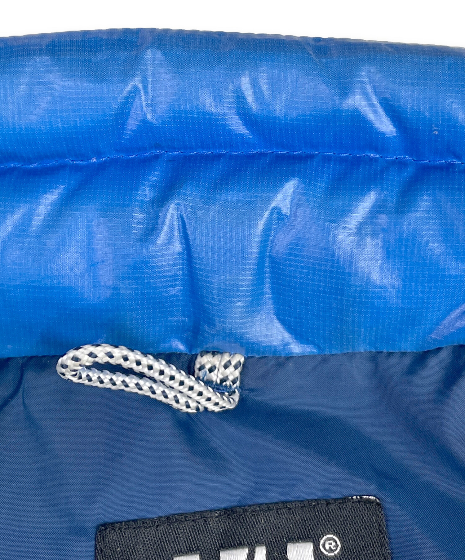 中古・古着通販】HELLY HANSEN (ヘリーハンセン) ダウンベスト ブルー