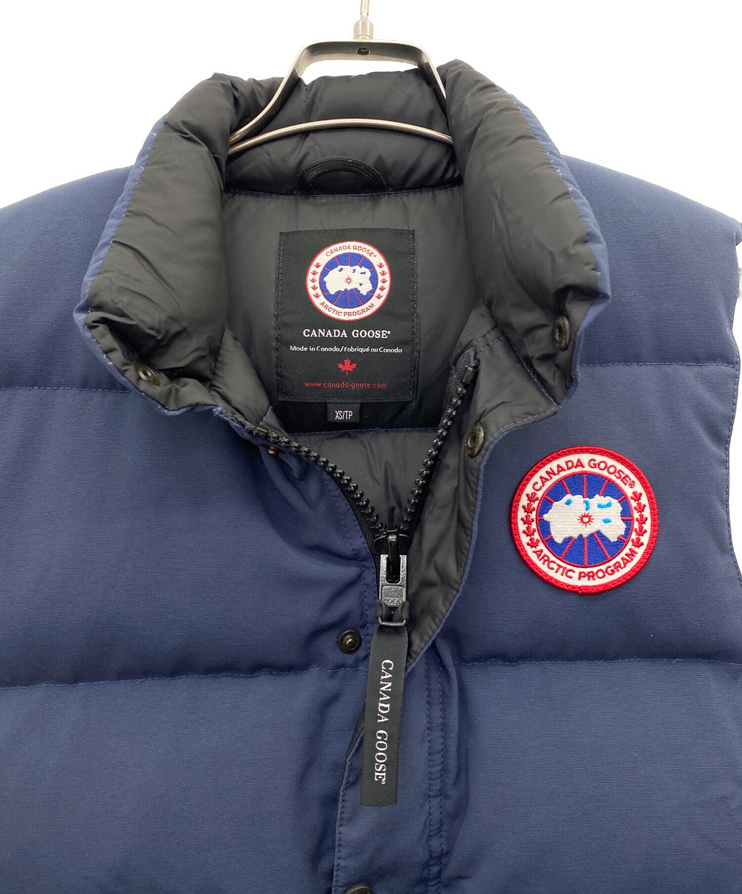 【美品】  ダウンベスト XS ネイビー カナダグース 中古・古着通販】CANADA GOOSE (カナダグース) ダウンベスト