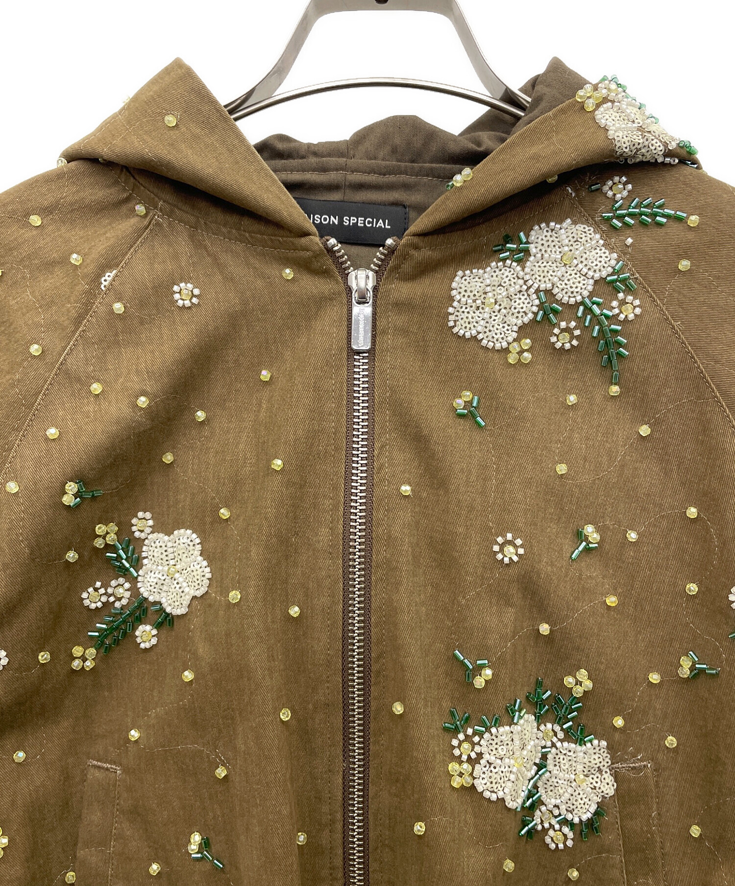 メゾンスペシャル Embroidery Flower Beads Hoodie 【公式通販】