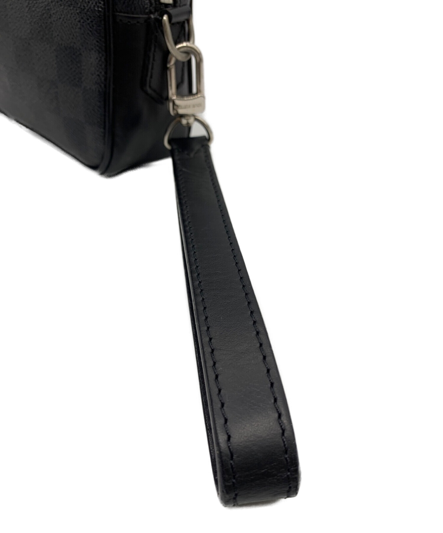☆ルイヴィトンのbag☆ブラック本革 LOUIS VUITTON（ルイ・ヴィトン） 【超美品】ルイヴィトン タイガ
