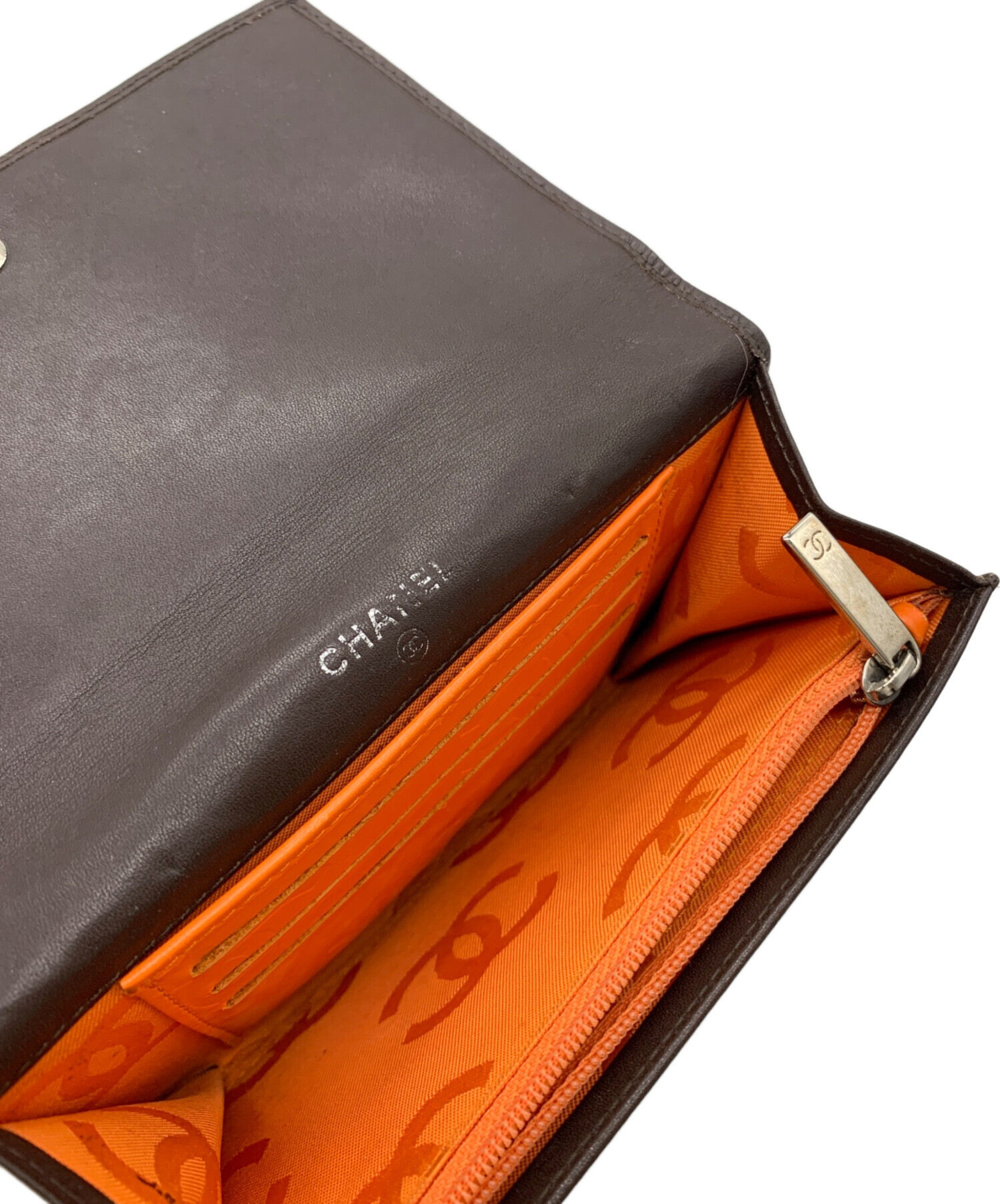 中古・古着通販】CHANEL (シャネル) 2つ折り財布 ブラウン｜ブランド