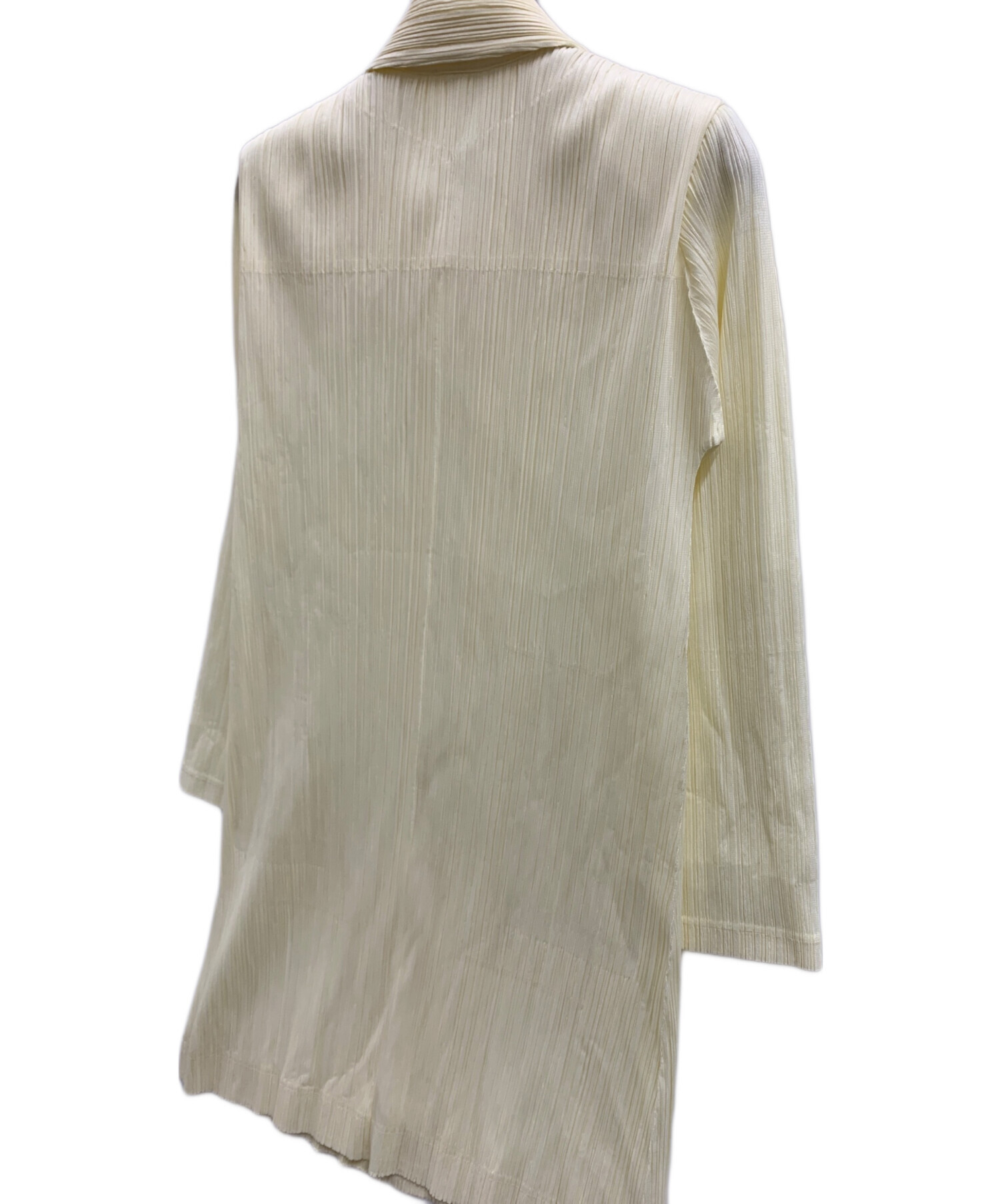 PLEATS PLEASE プリーツシャツ ベージュ PLEATS PLEASE（プリーツプリーズ）ブラウス ベージュ サイズ:3(L位