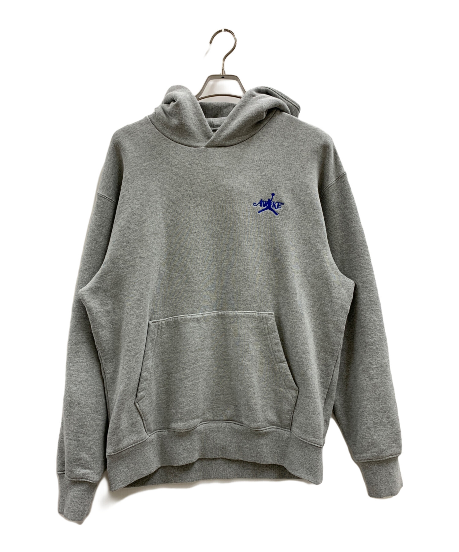 Jordan グレー フード付きパーカー Sサイズ 中古・古着通販】JORDAN (ジョーダン) JORDAN プルオーバーパーカー